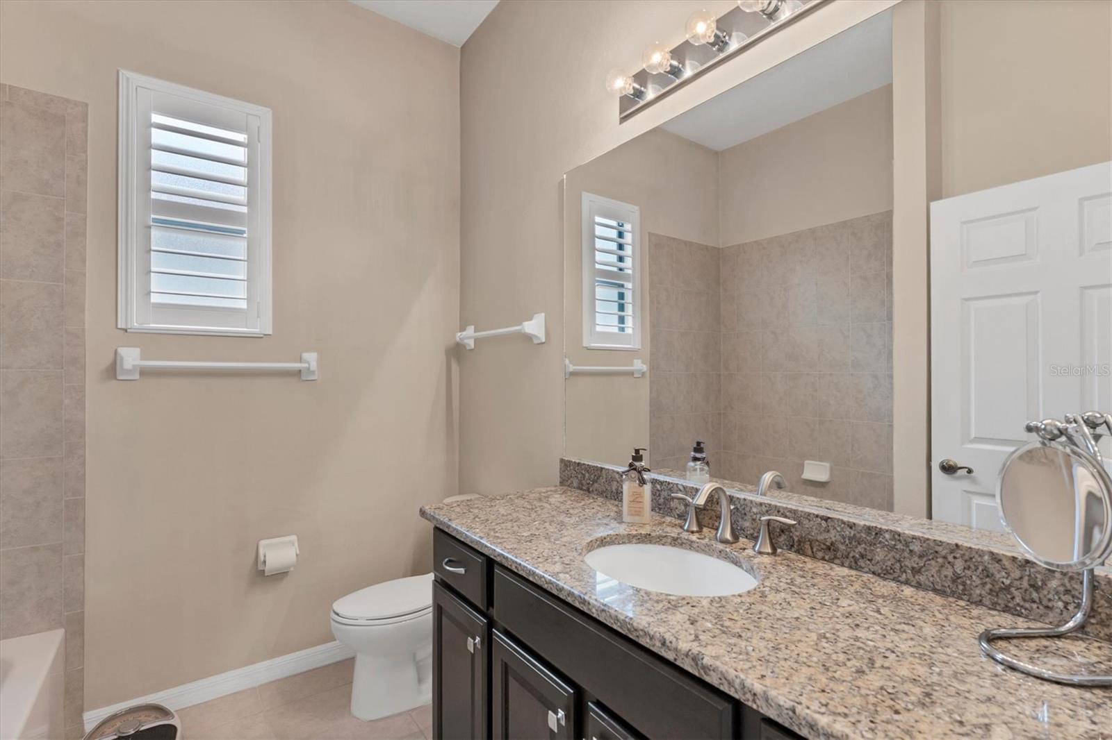 7909 Rio Bella Pl Property Photo 16