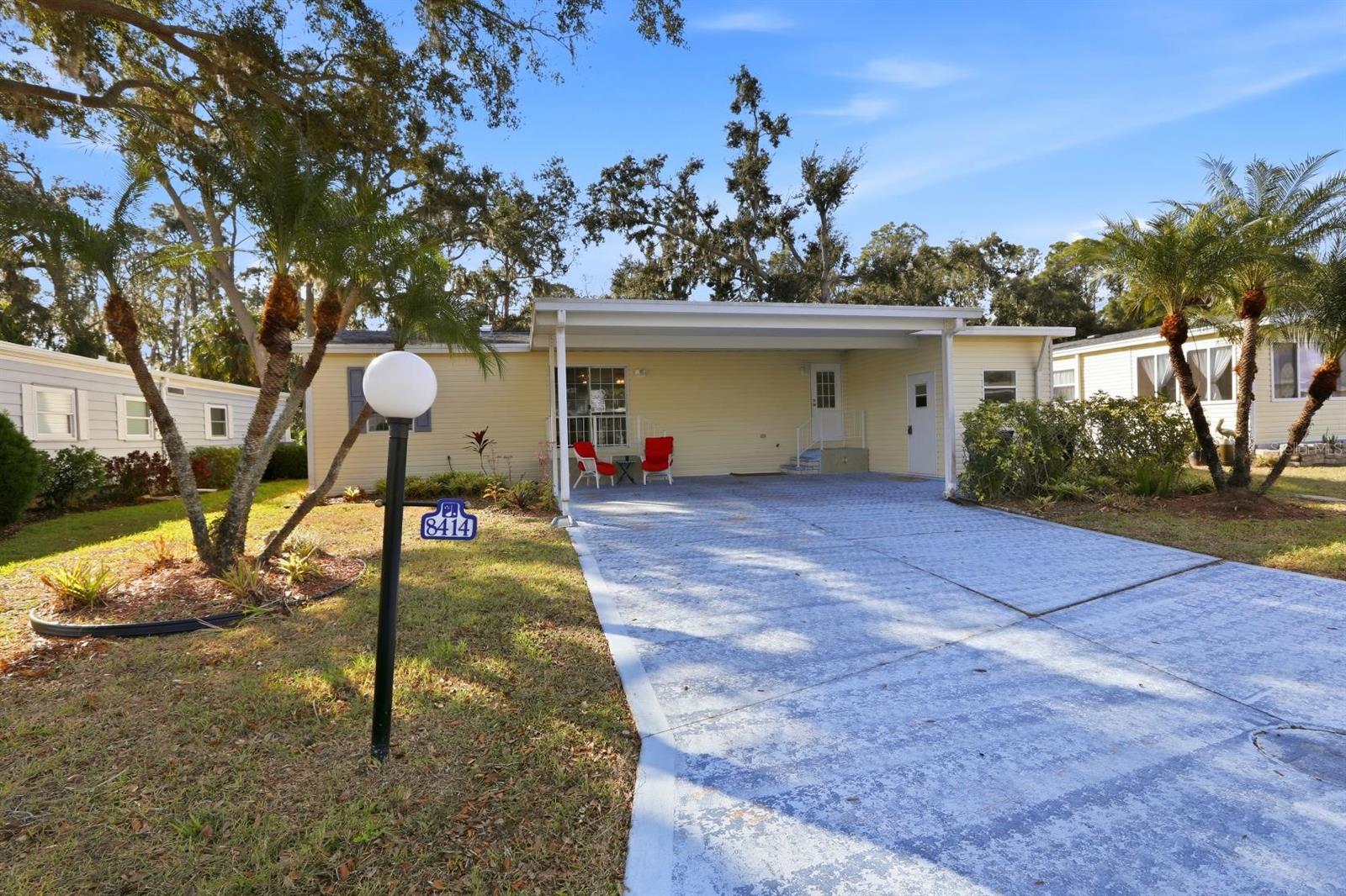8414 CASTLE GARDEN RD Property Photo 1