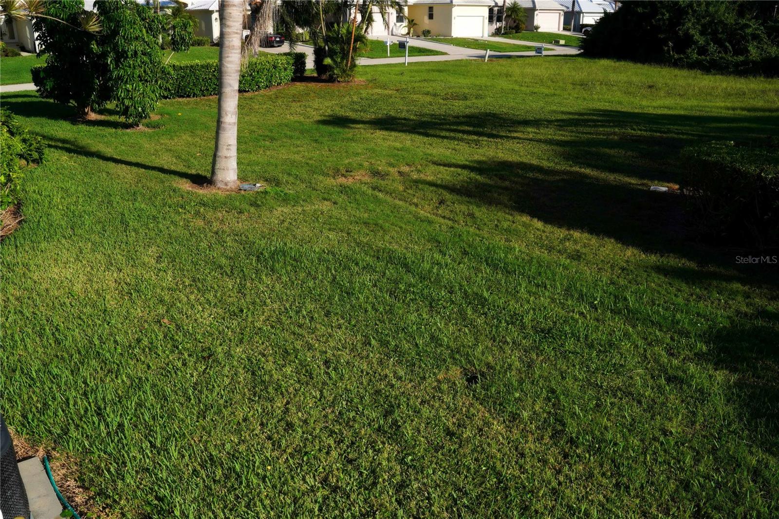 2 Windward Pl Property Photo 8