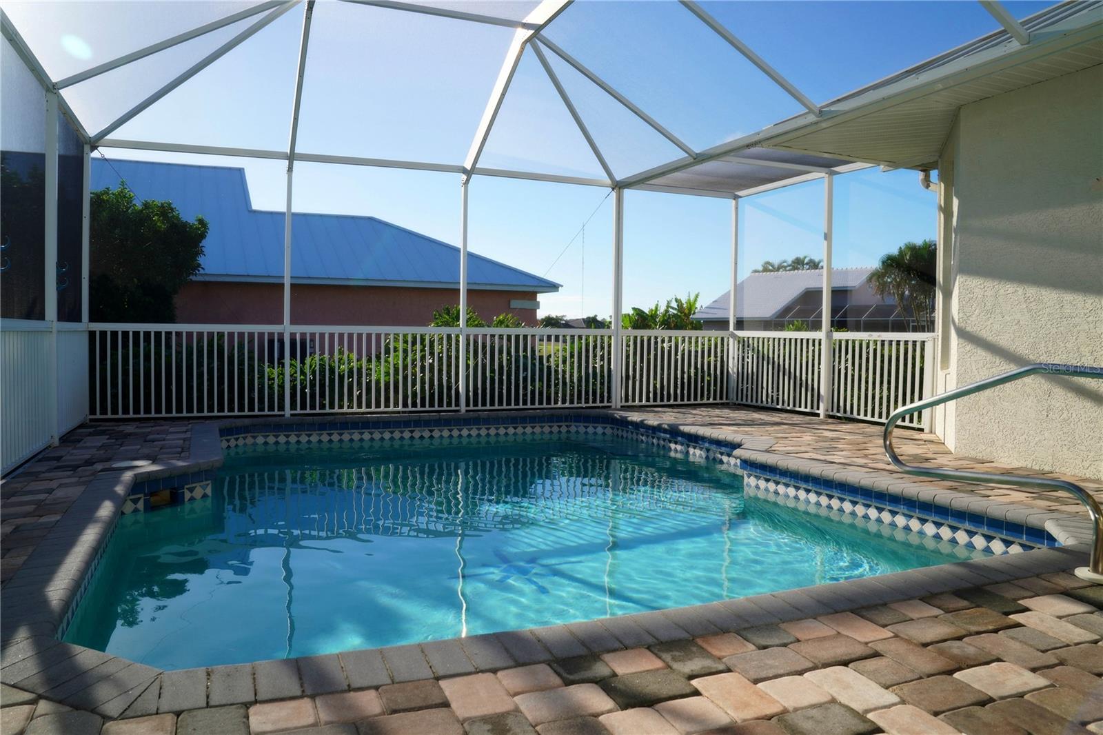 2 Windward Pl Property Photo 10