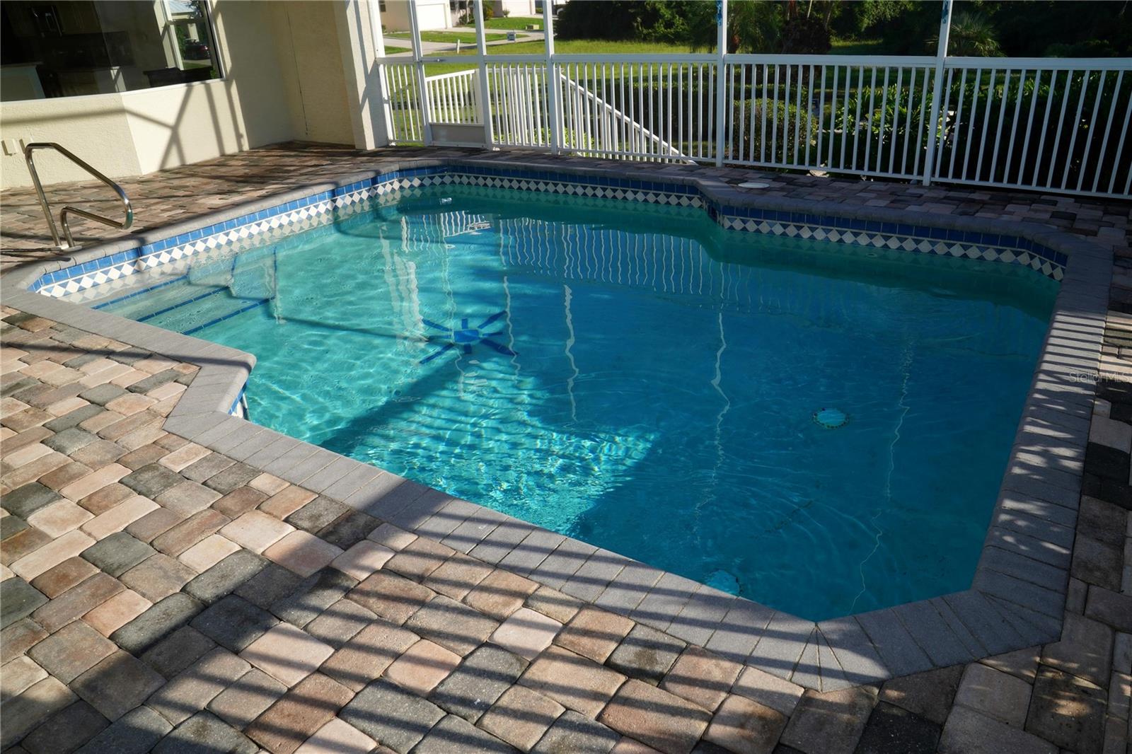 2 Windward Pl Property Photo 12