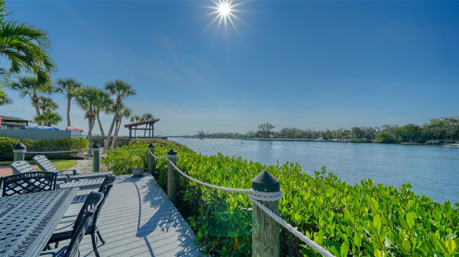 1564 Stickney Point Rd #303 Property Photo 60