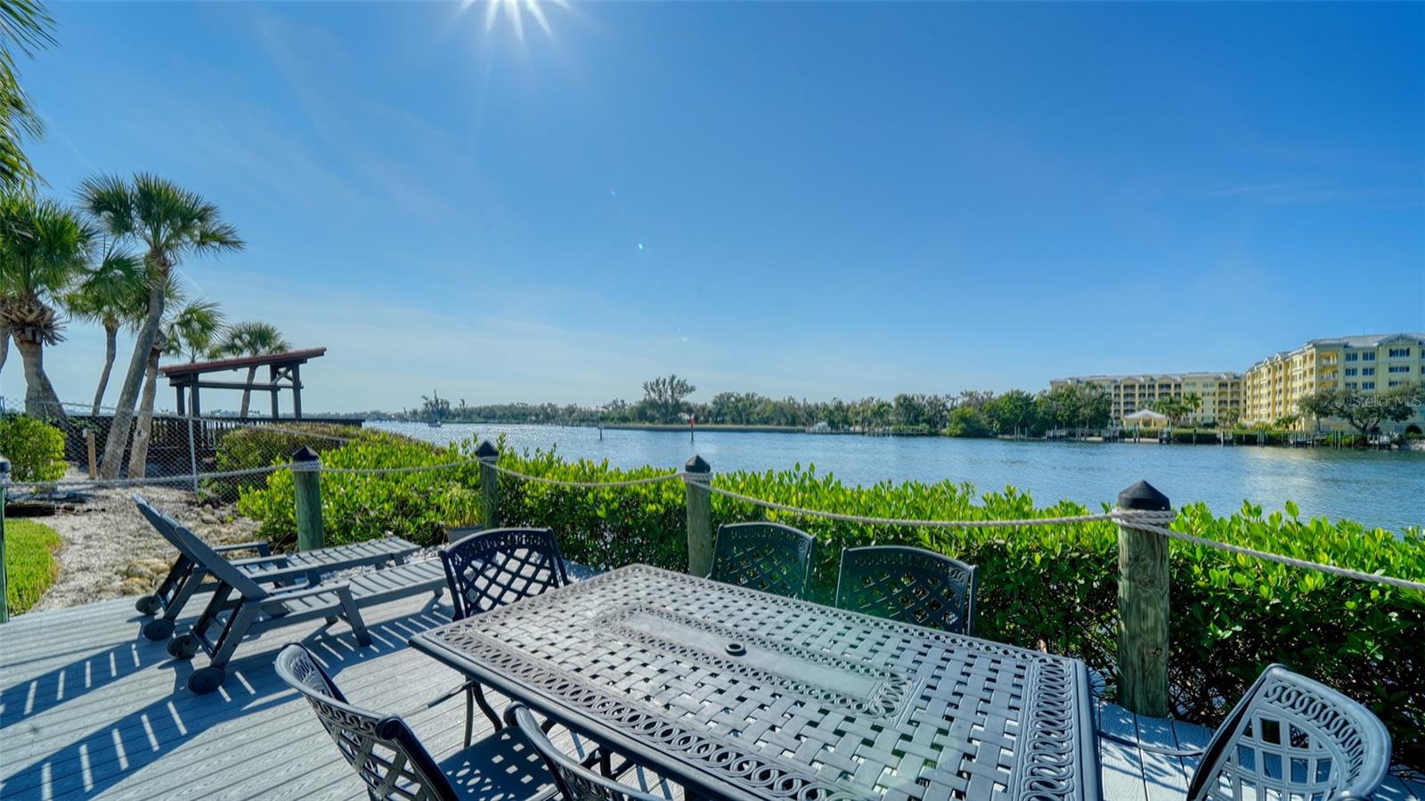 1564 Stickney Point Rd #303 Property Photo 61