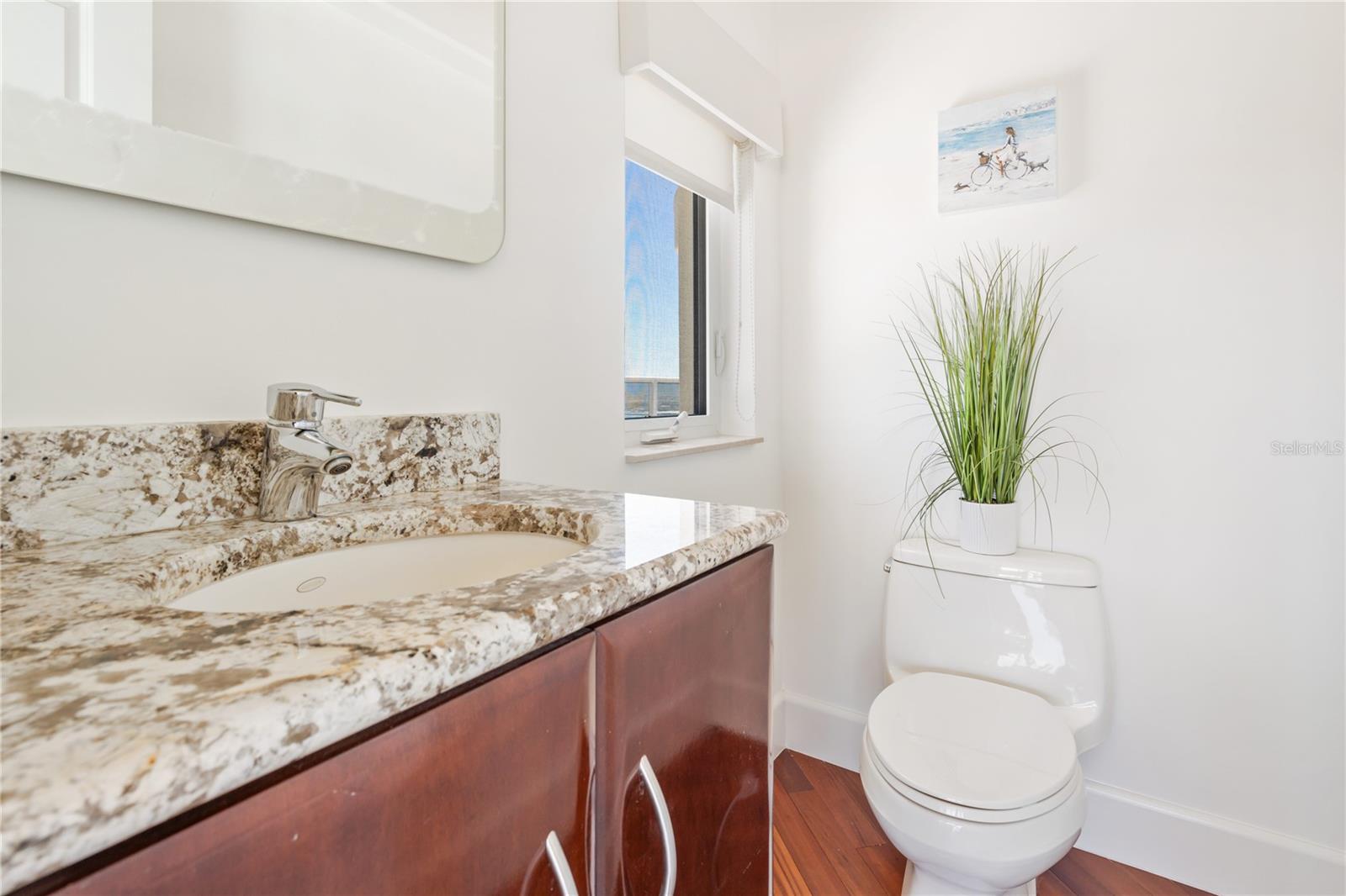 534 Beach Rd Property Photo 32