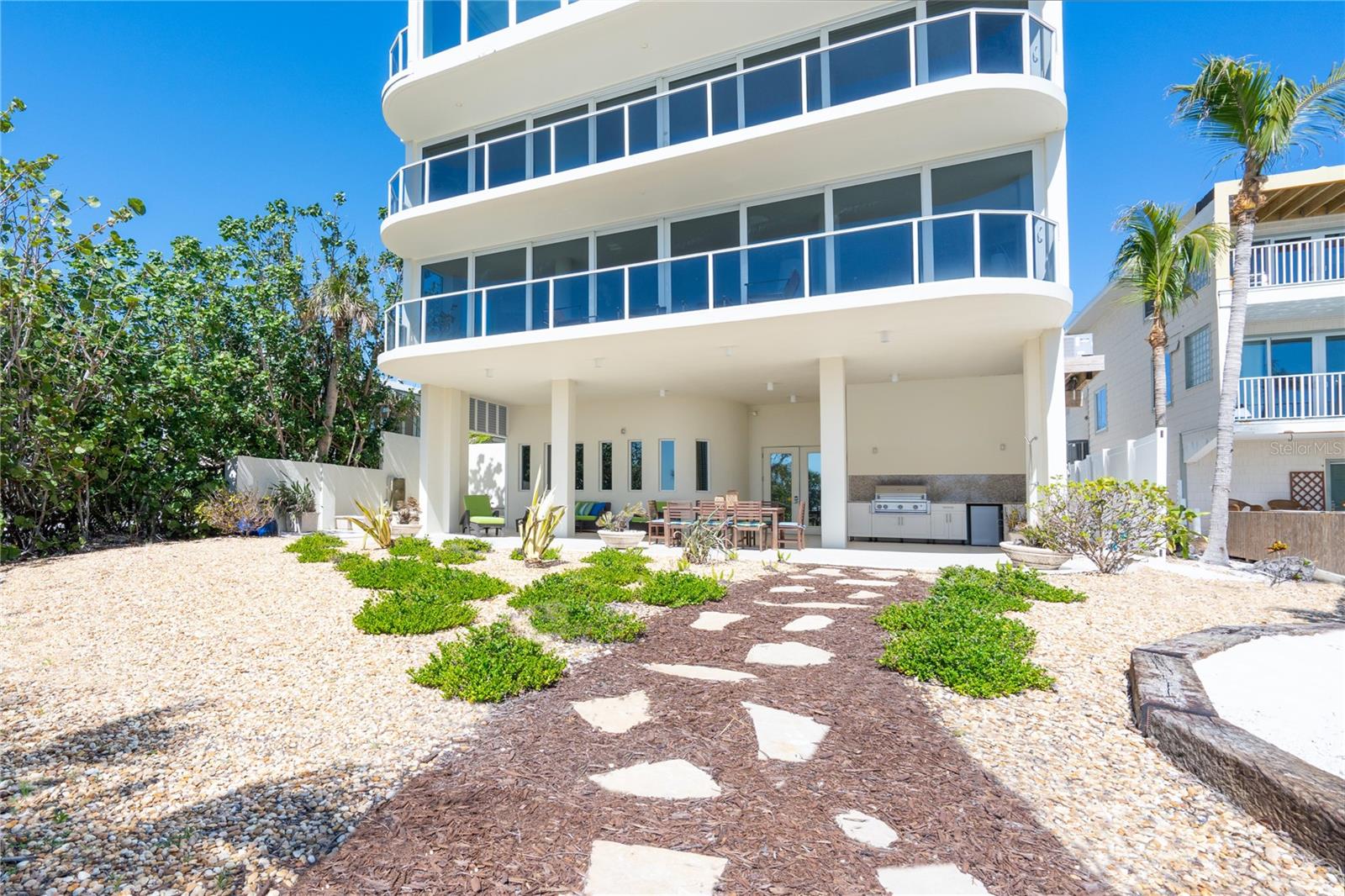 534 Beach Rd Property Photo 51