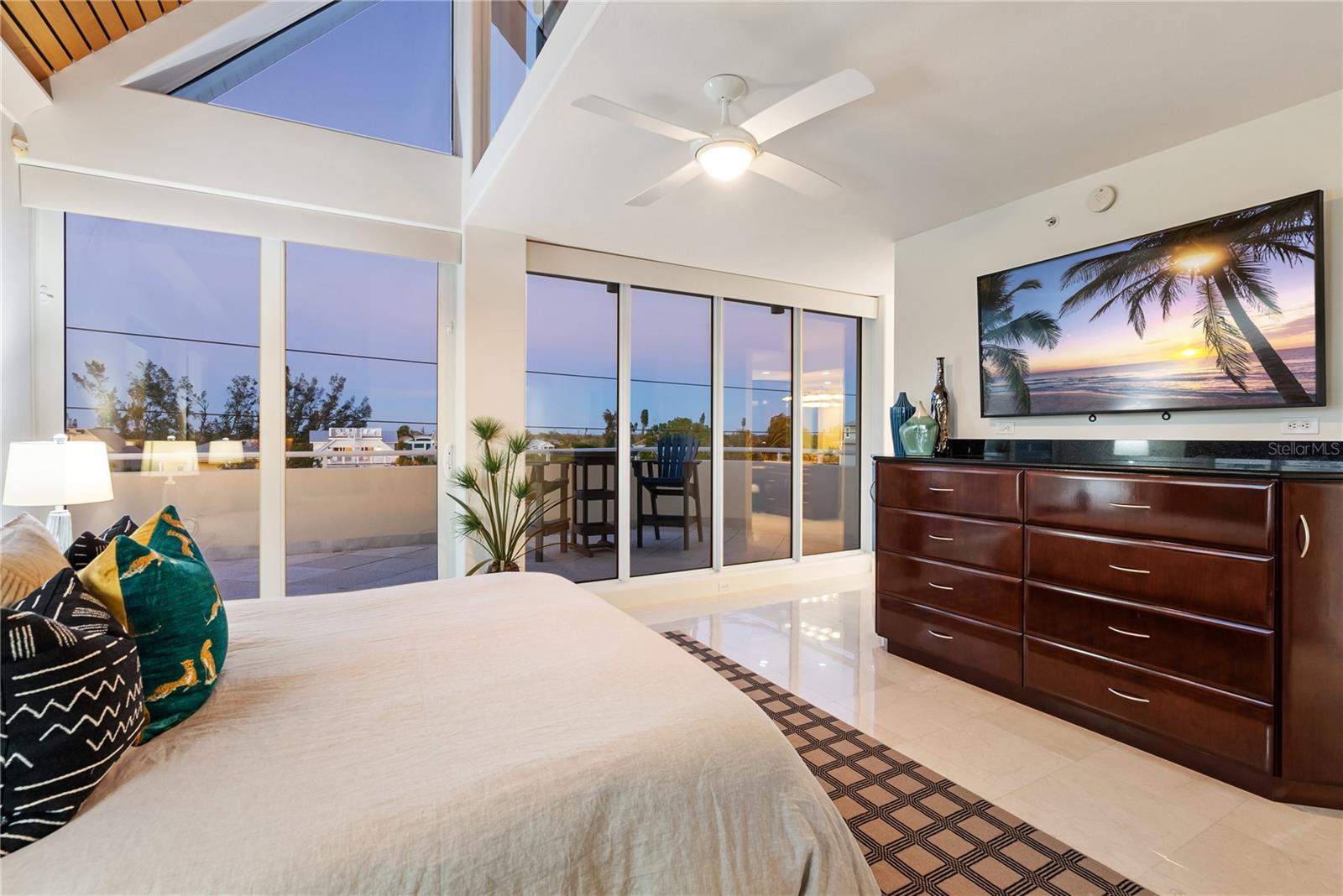 534 Beach Rd Property Photo 70
