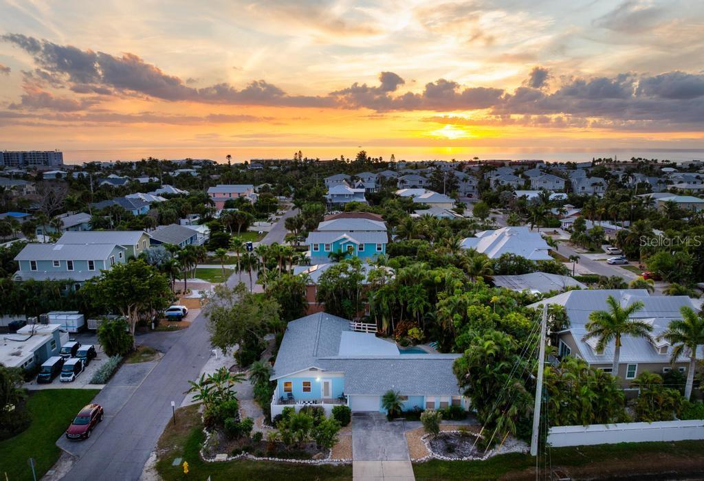 314 61st St Property Photo 41