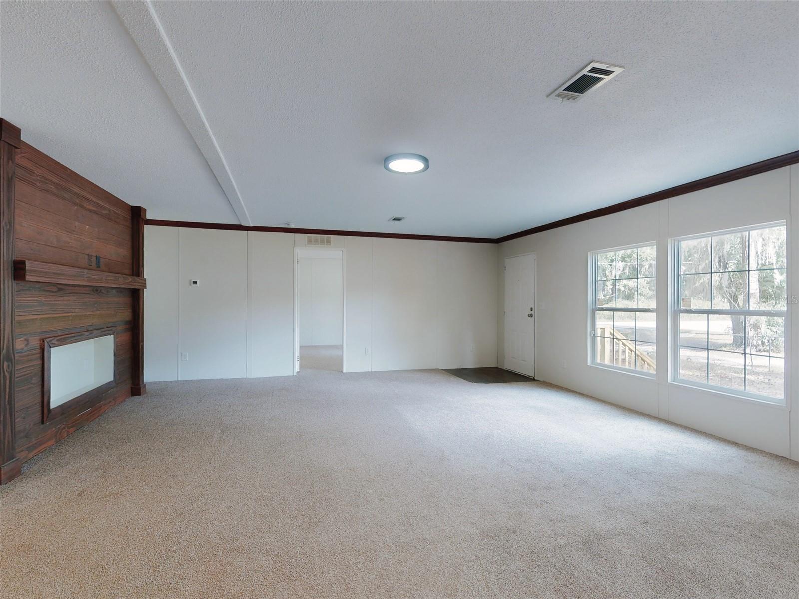 4300 Ne 175th Street Rd Property Photo 15