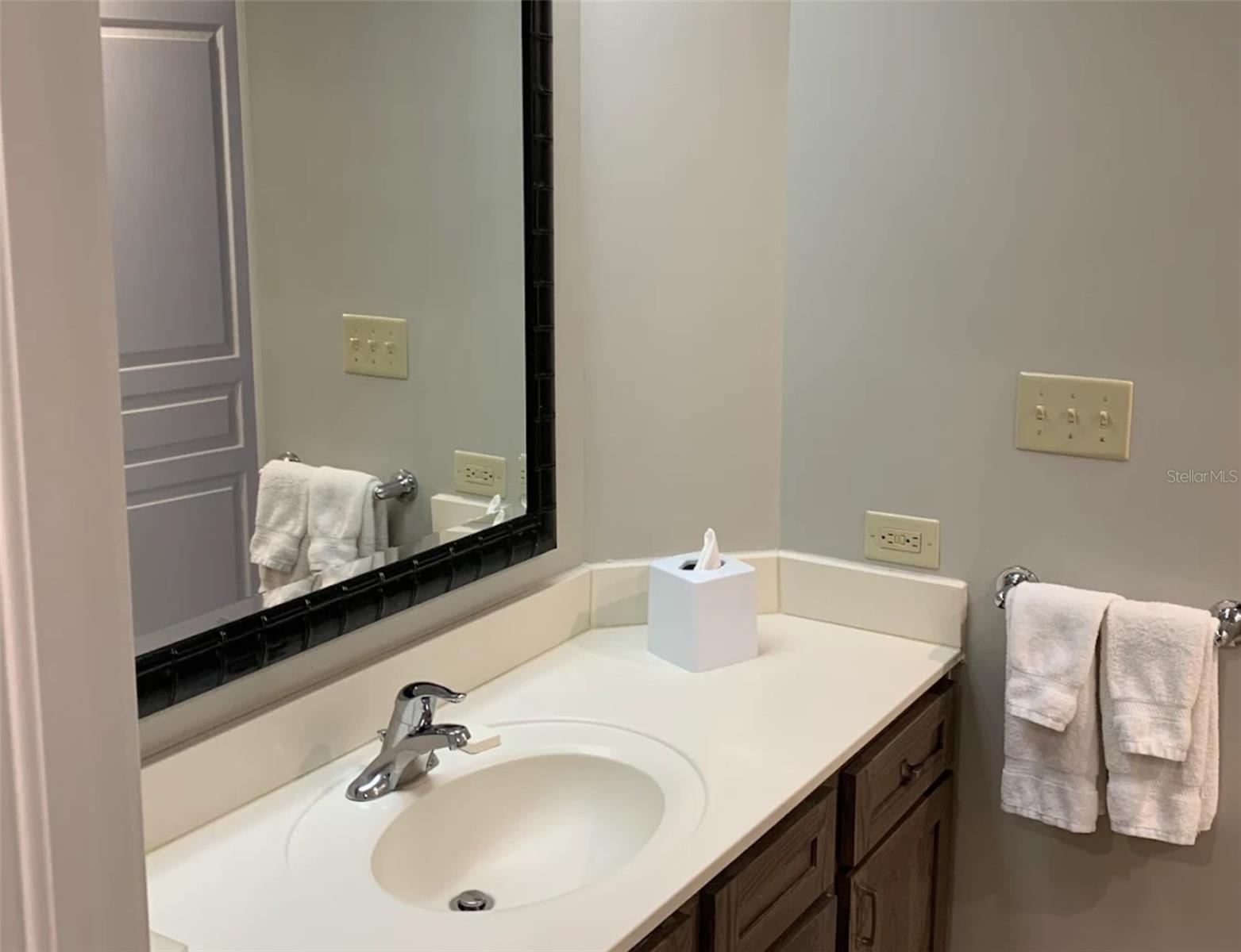 71 S Ocean Ave #8708 Property Photo 16