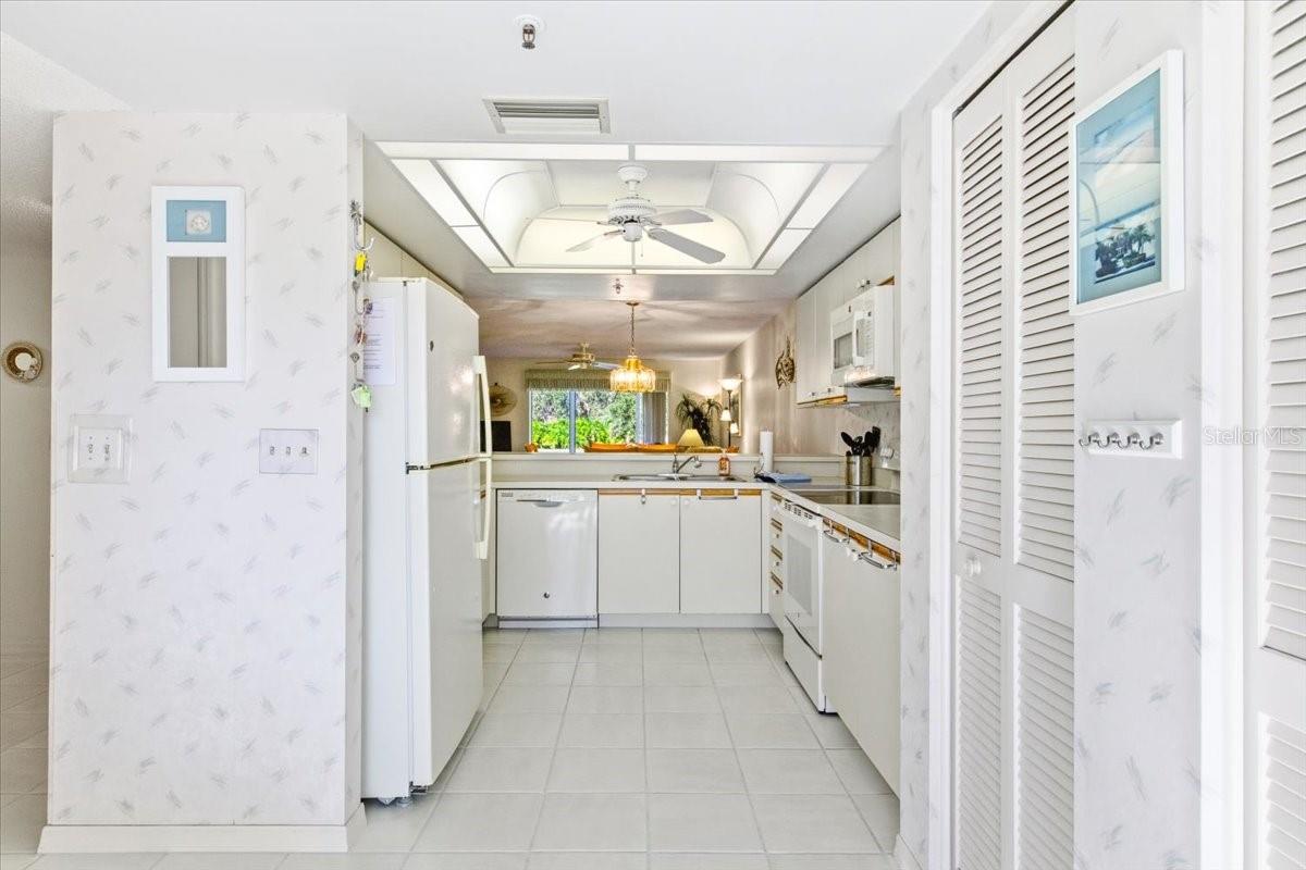 6713 Stone River Rd #103 Property Photo 21