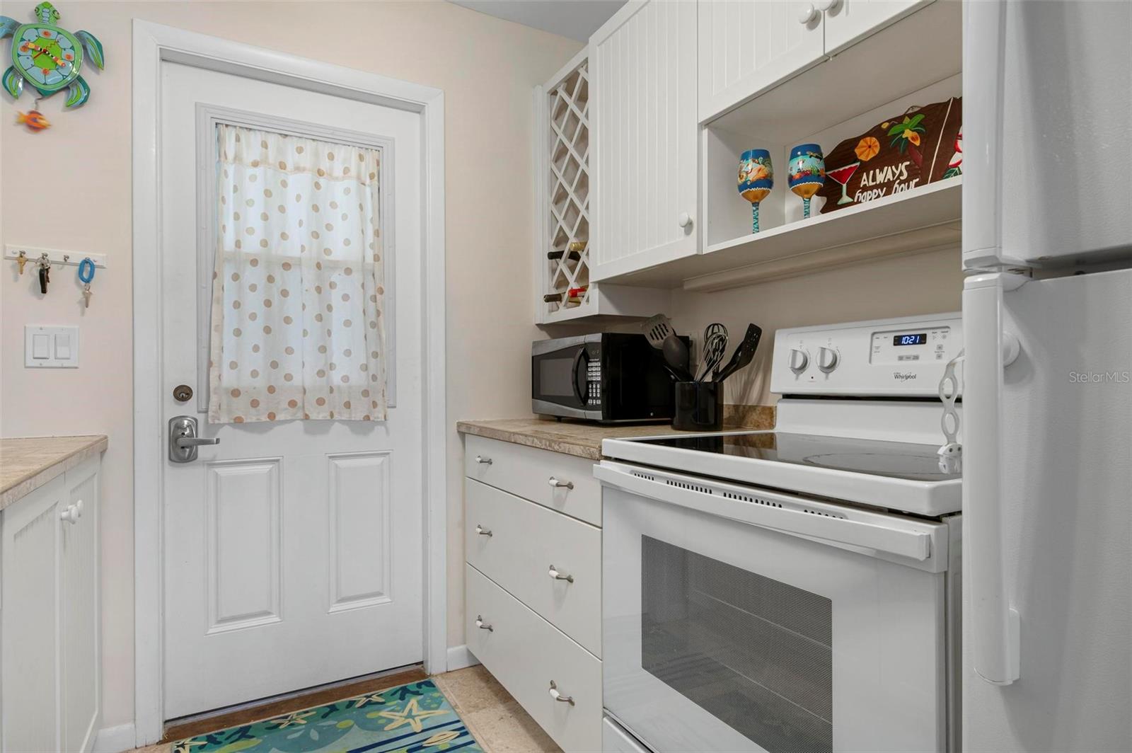 3808 Gulf Of Mexico Dr #e205 Property Photo 3