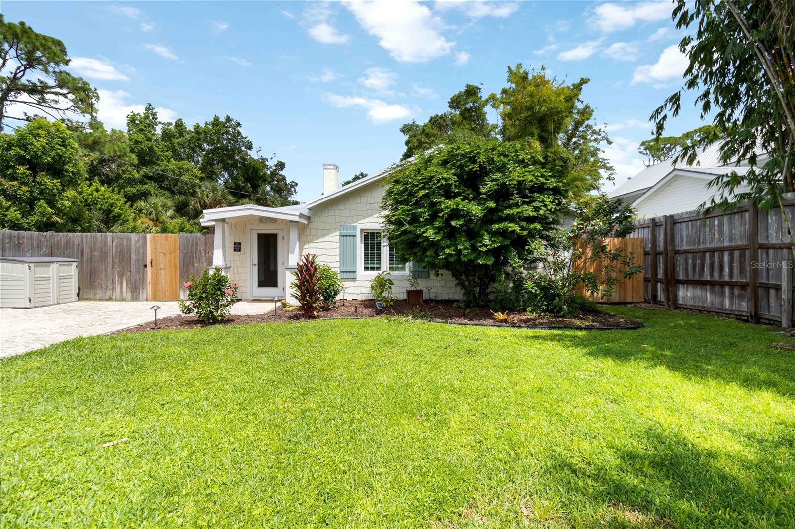 2537 Ashton Rd Property Photo 1