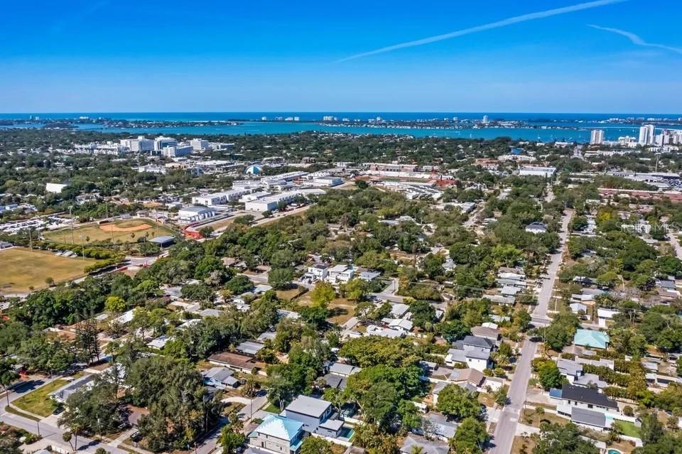 2475 Bay St Property Photo 86