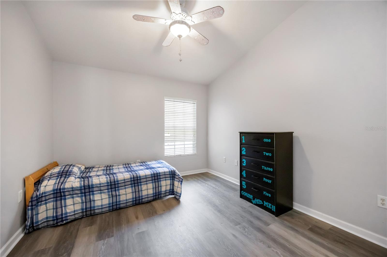 7180 83rd Dr E #6-5 Property Photo 16