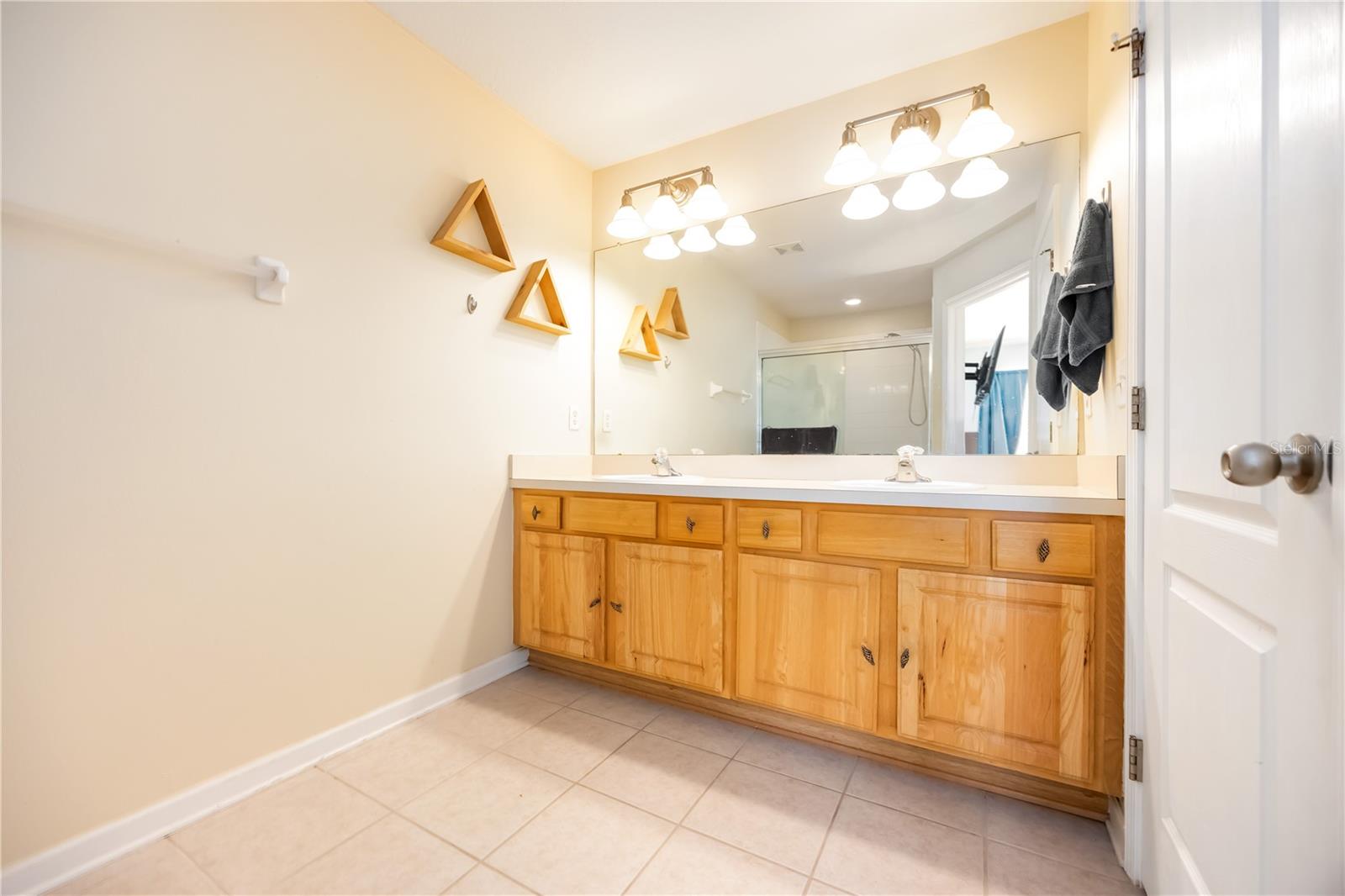7180 83rd Dr E #6-5 Property Photo 20