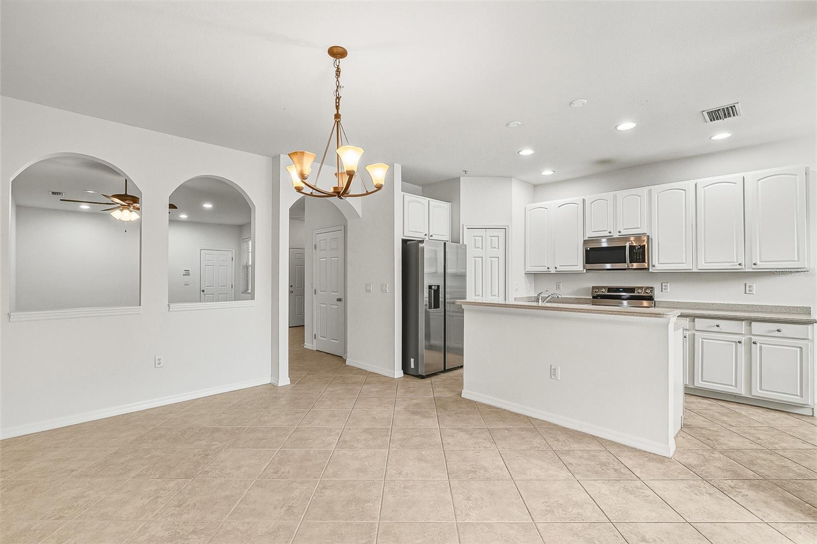 7928 Limestone Ln #19-105 Property Photo 12