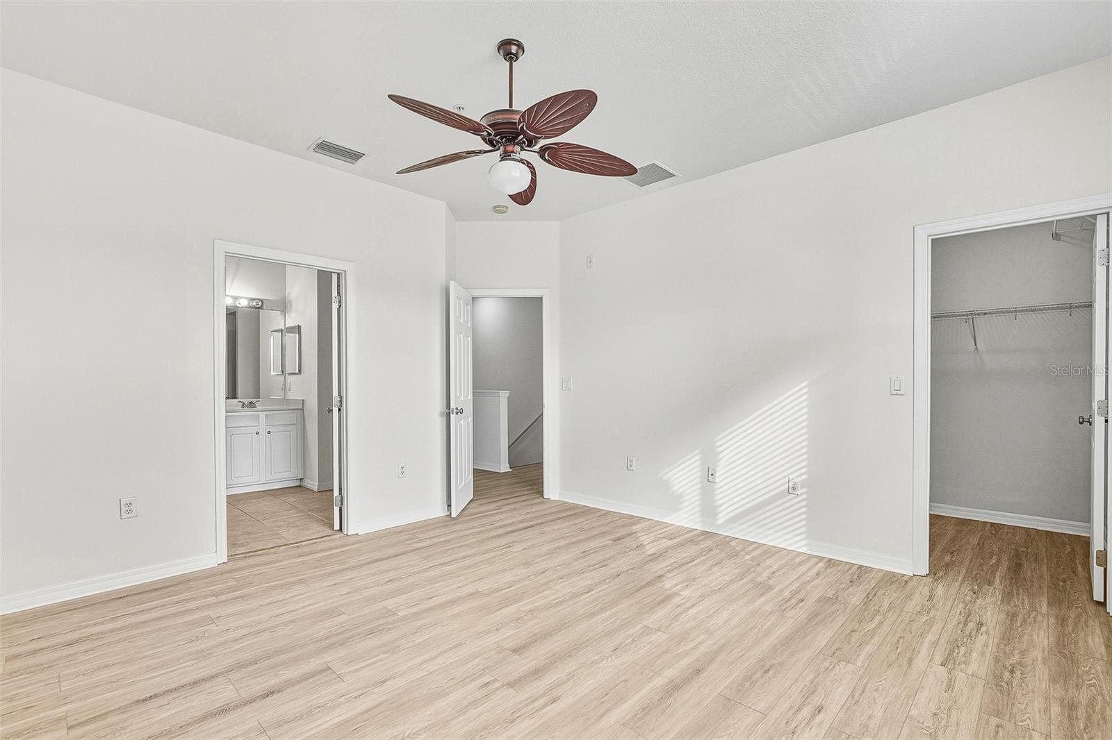 7928 Limestone Ln #19-105 Property Photo 26