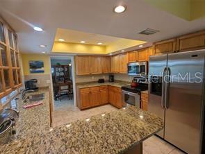 5409 Palm Aire Dr Property Photo 2