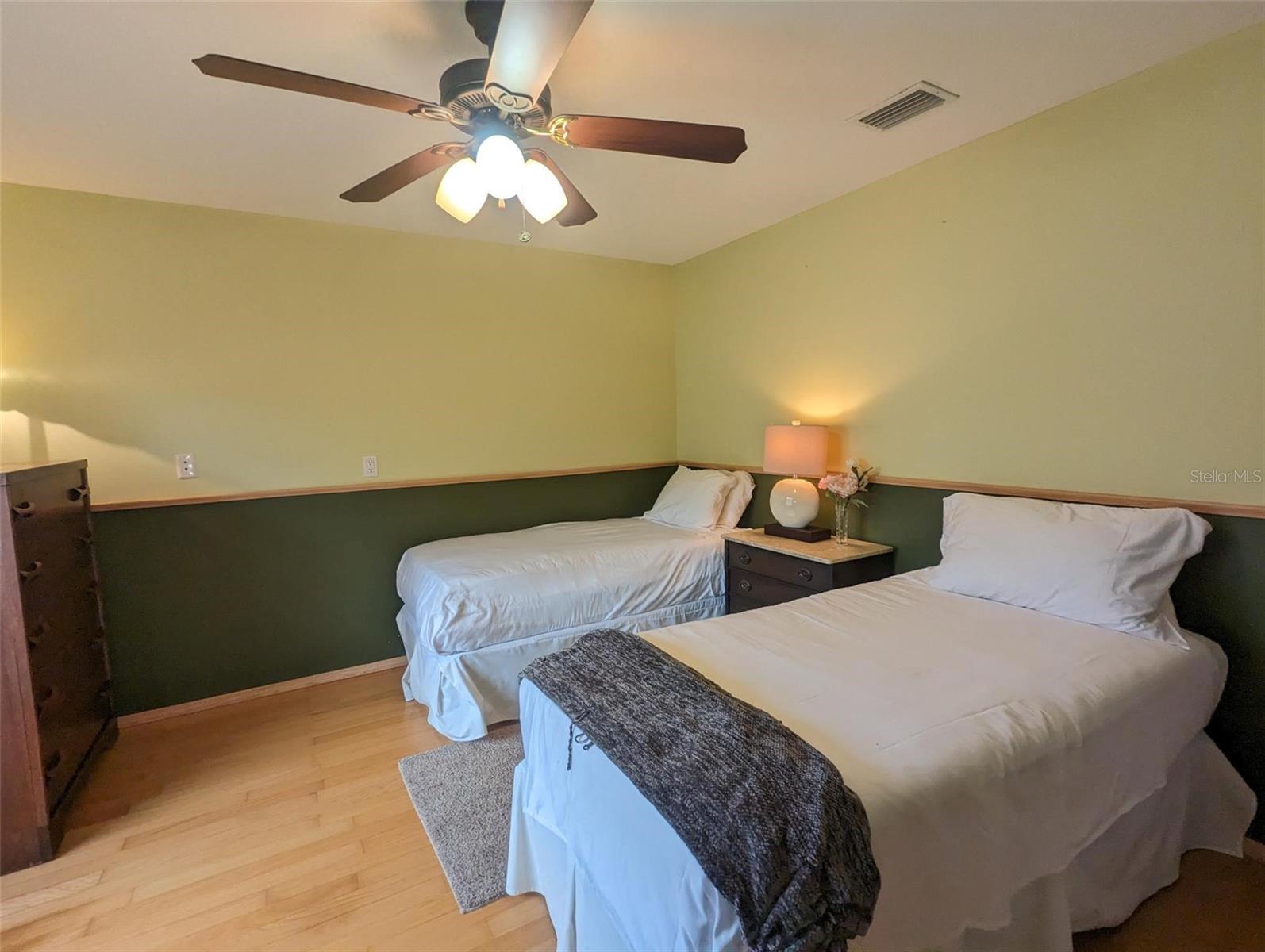 5409 Palm Aire Dr Property Photo 9