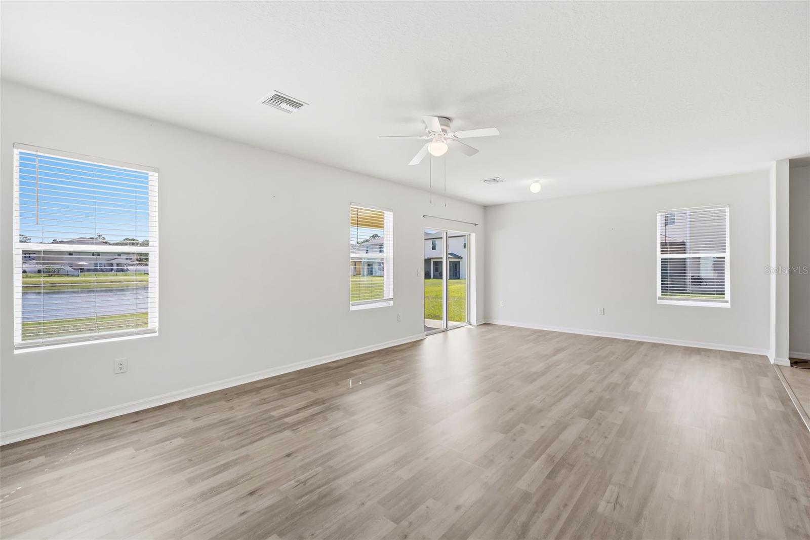 184 Tierra Verde Way Property Photo 2
