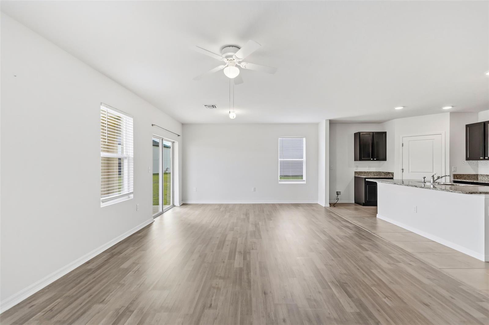 184 Tierra Verde Way Property Photo 3
