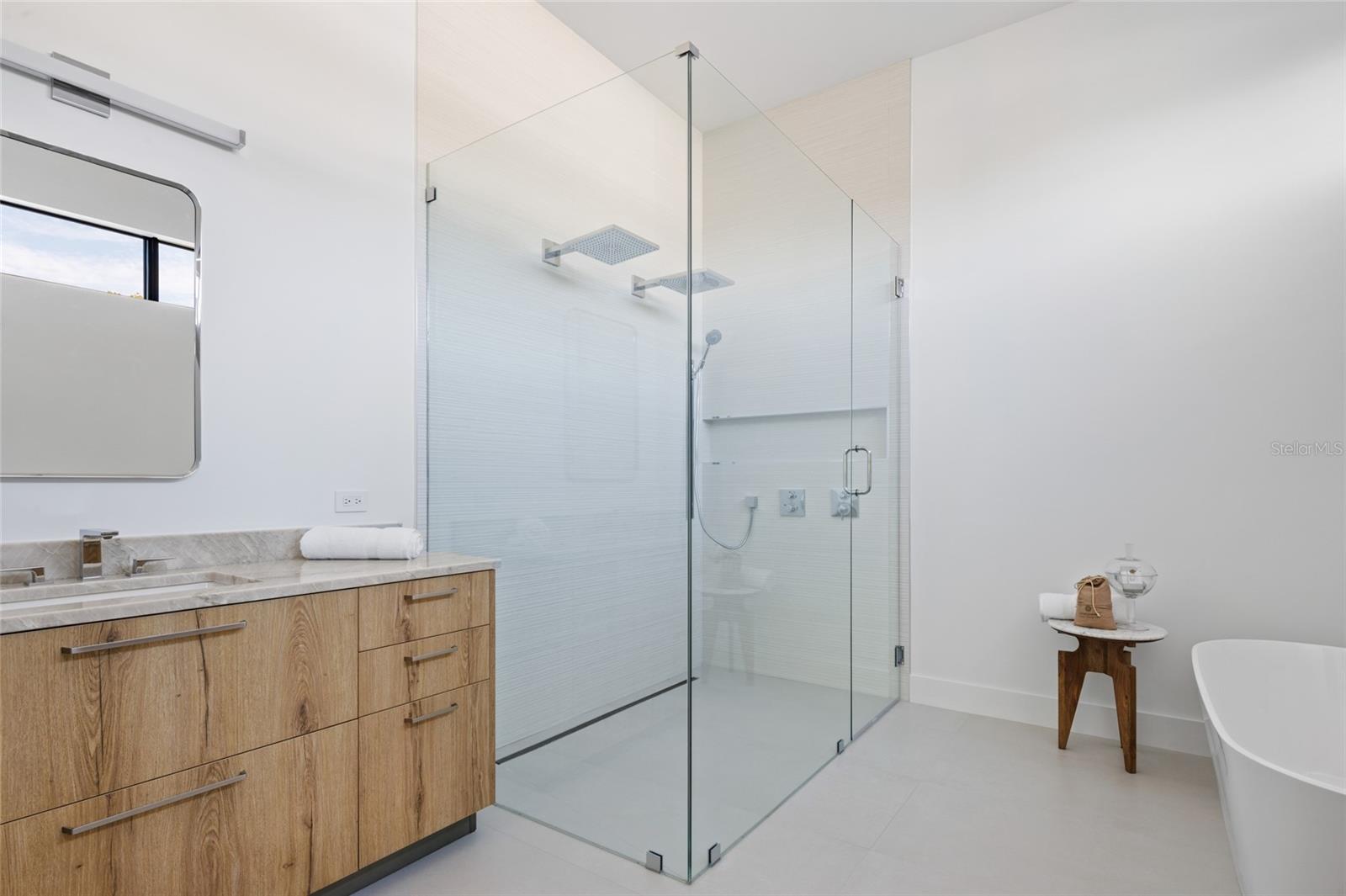 1212 Center Pl Property Photo 18