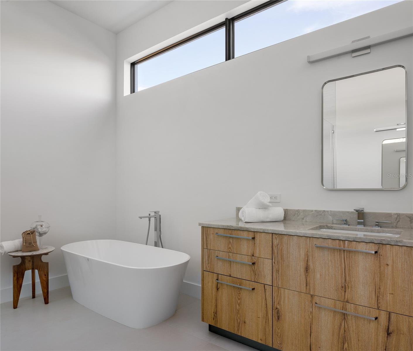 1212 Center Pl Property Photo 19