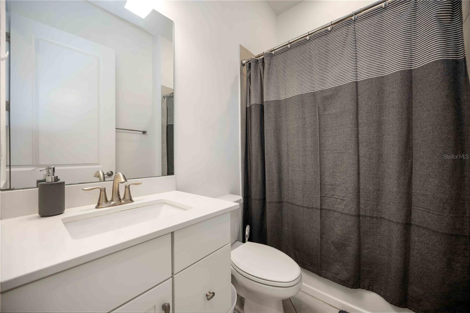 10016 Duquesne St Property Photo 20