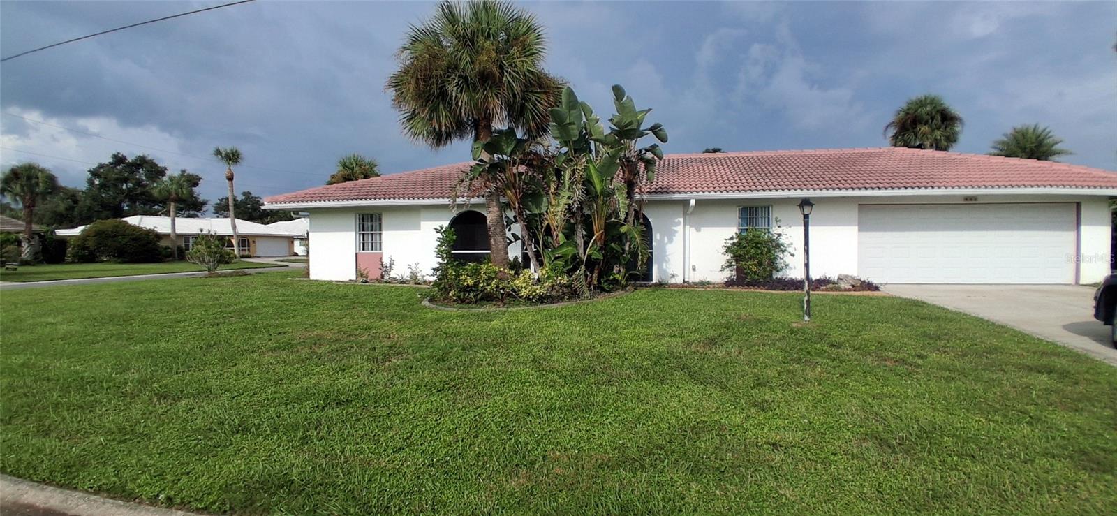 441 Rubens Dr E Property Photo 1