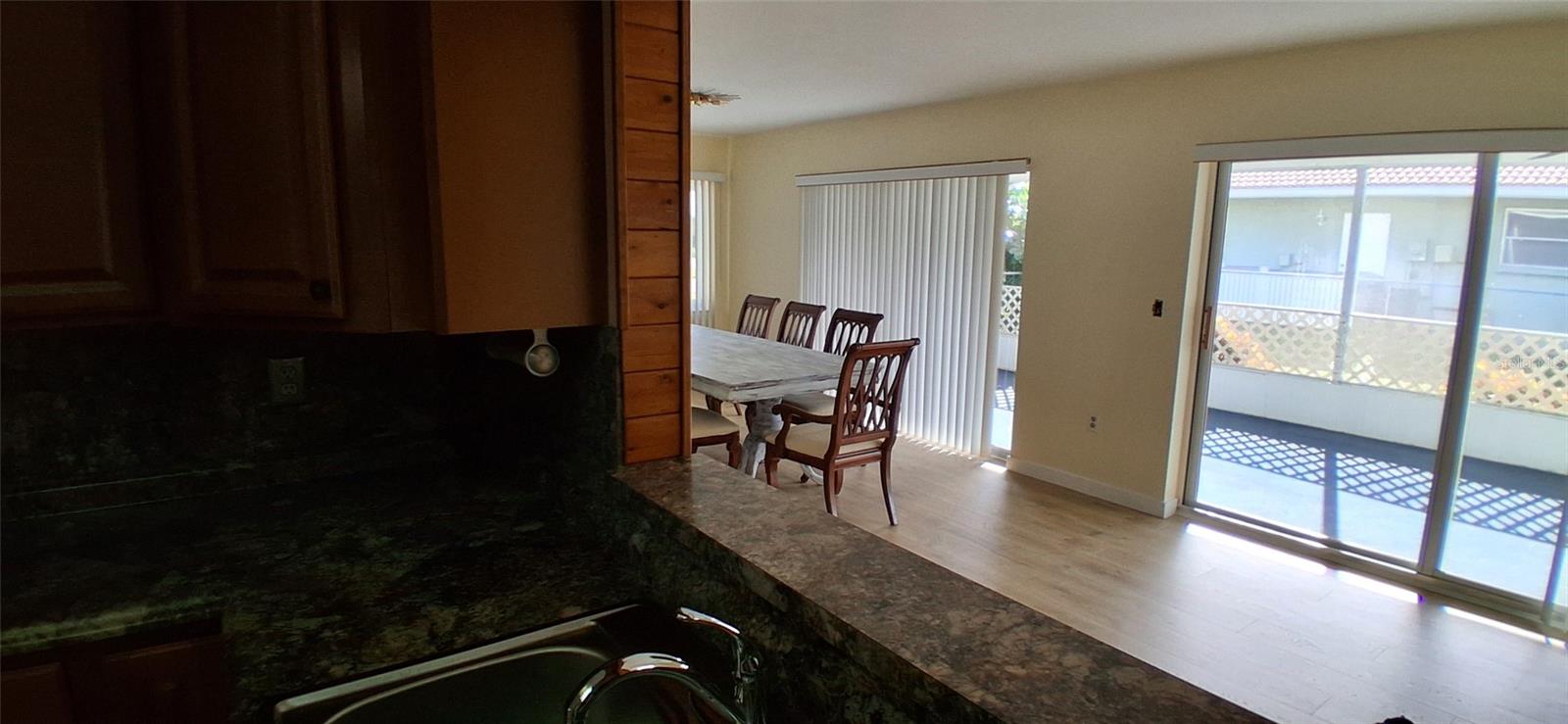 441 Rubens Dr E Property Photo 7