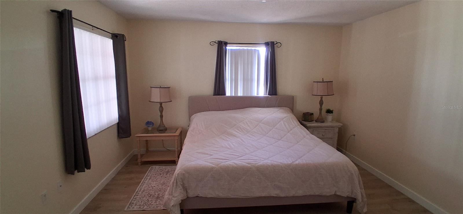 441 Rubens Dr E Property Photo 26