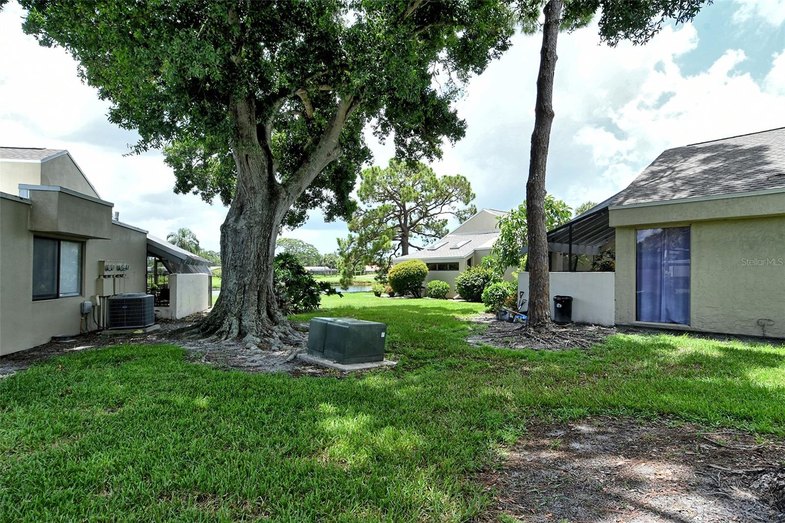 2517 Glebe Farm Close #h-2 Property Photo 27