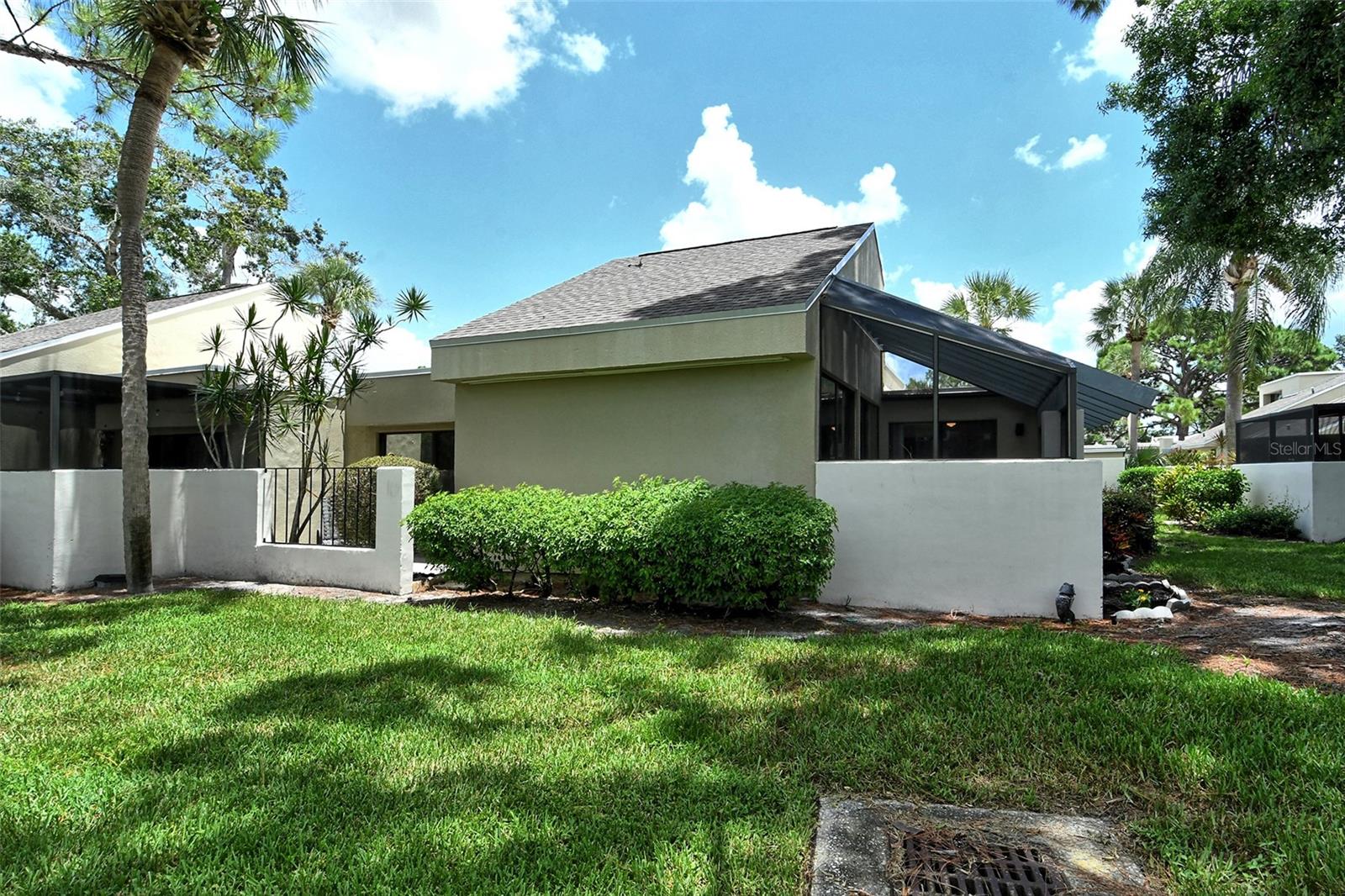 2517 Glebe Farm Close #h-2 Property Photo 28