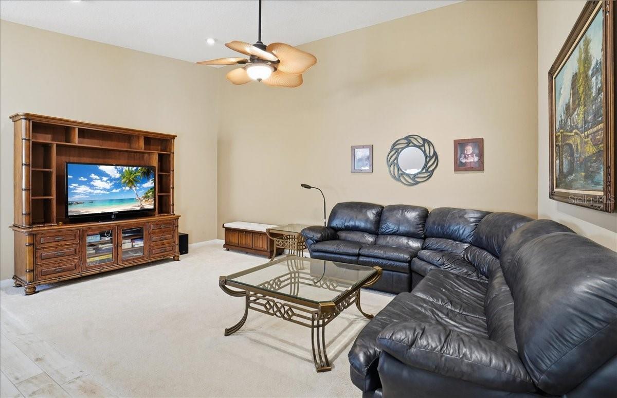 5546 Modena Pl Property Photo 17