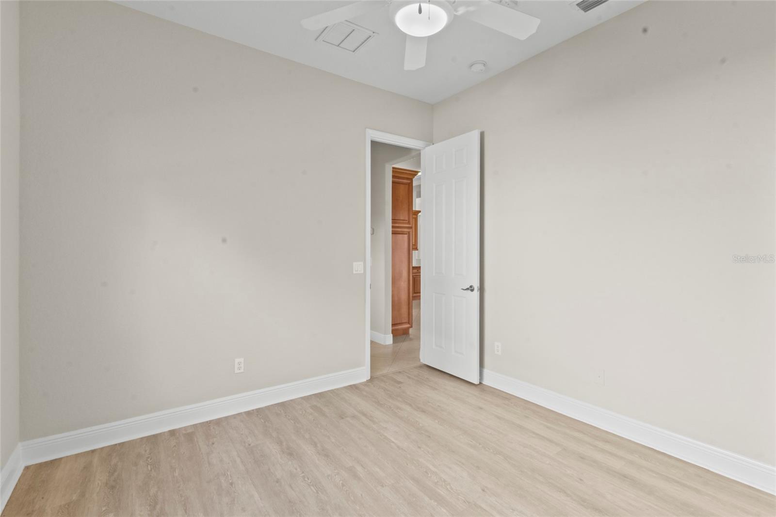 6961 Scrub Jay Dr Property Photo 46