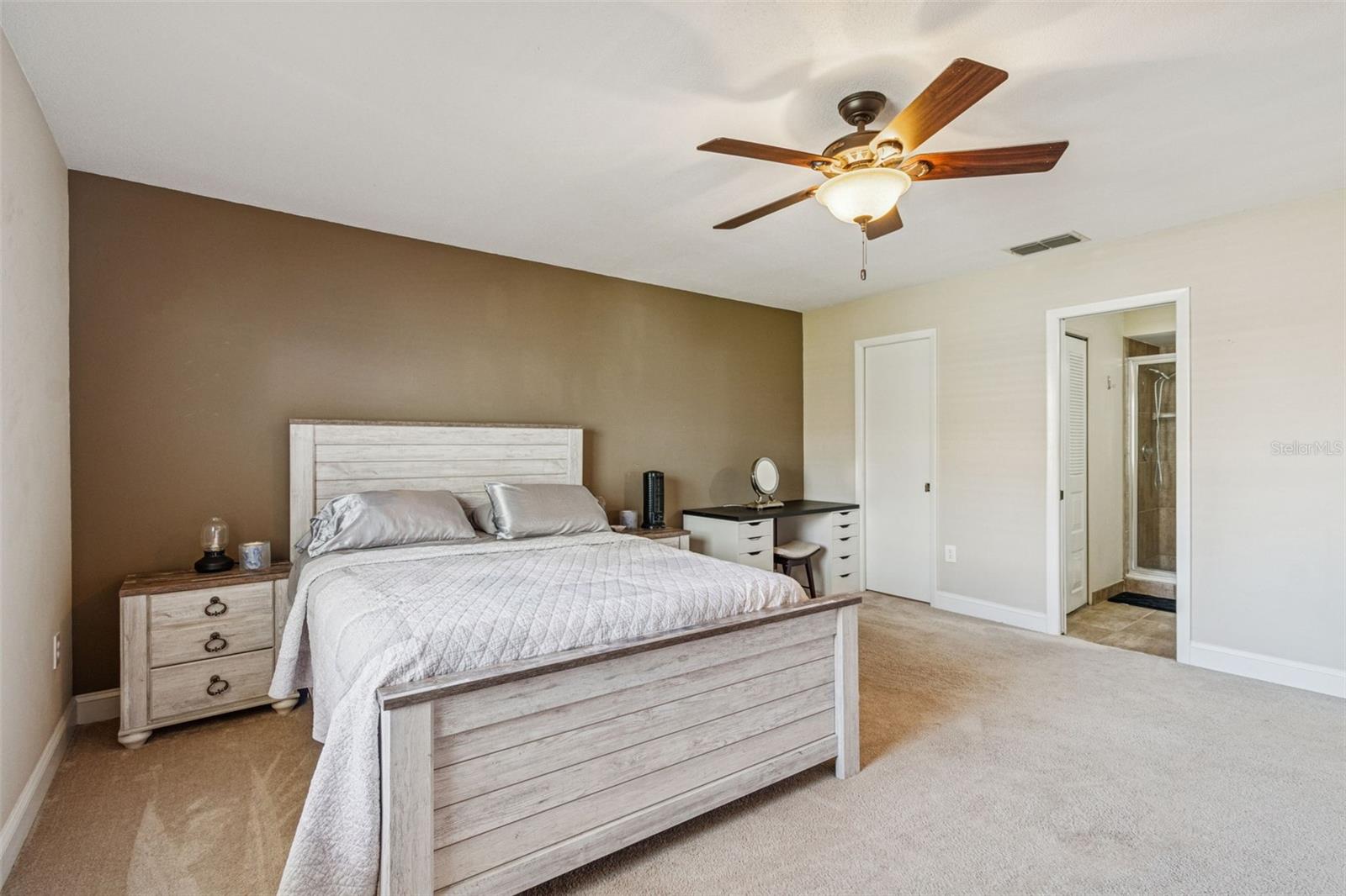 4181 Center Pointe Cir #91b Property Photo 32