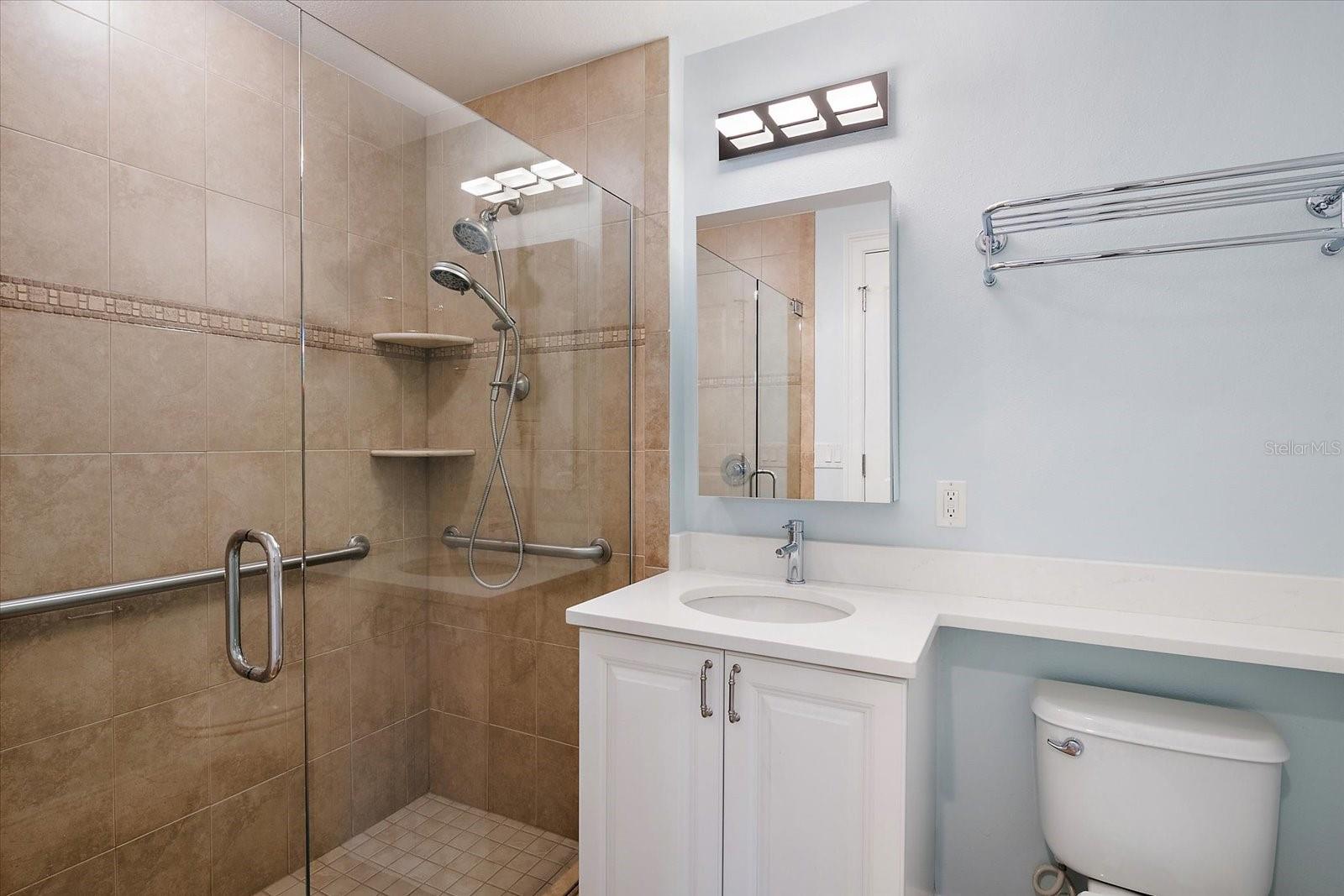 445 N Orange Ave #210 Property Photo 19