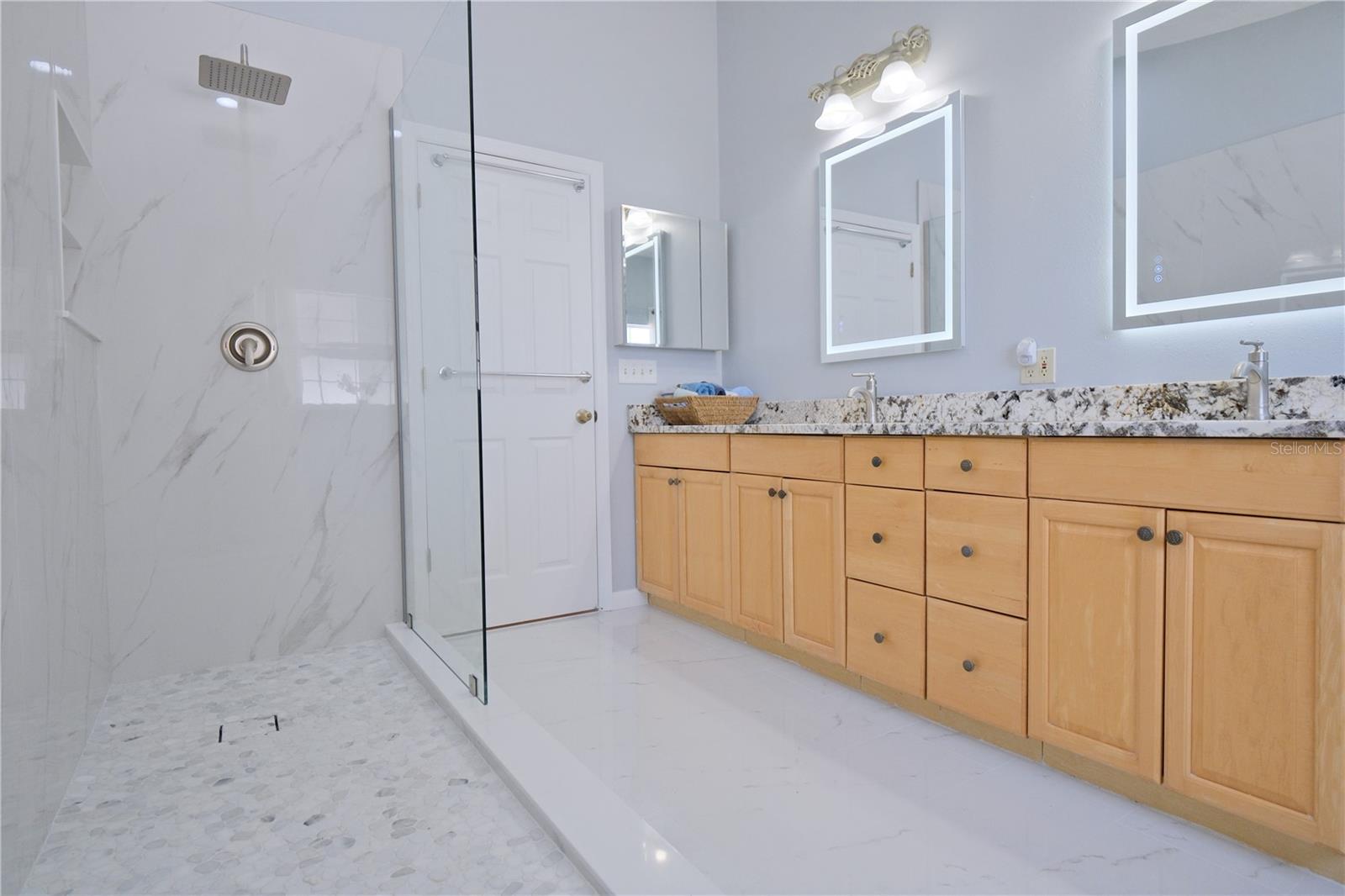 6811 Georgia Ave Property Photo 40