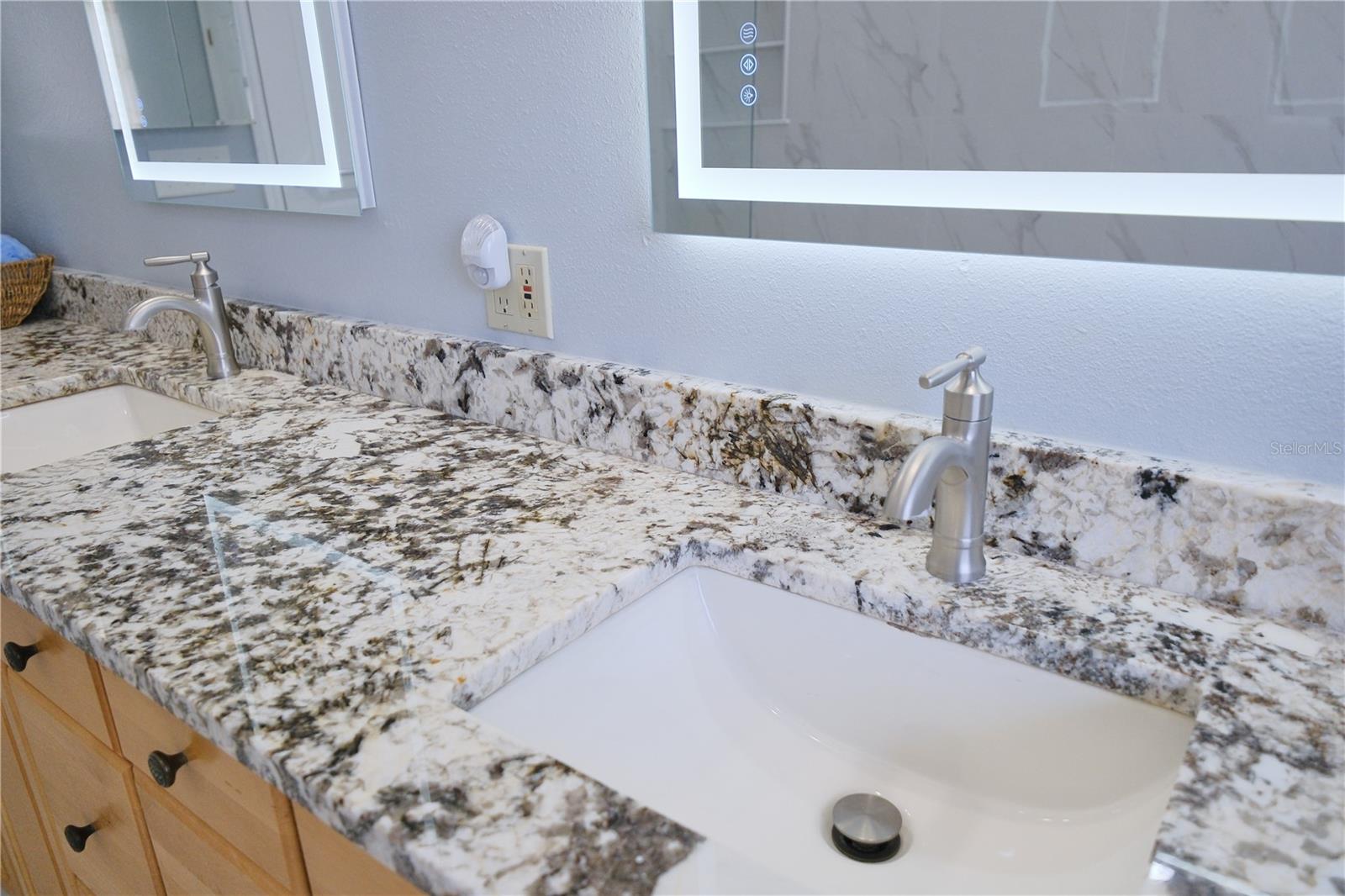 6811 Georgia Ave Property Photo 42