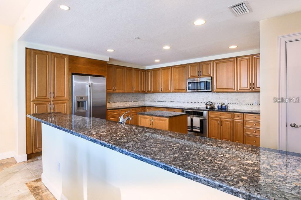 611 Riviera Dunes Way #604 Property Photo 8
