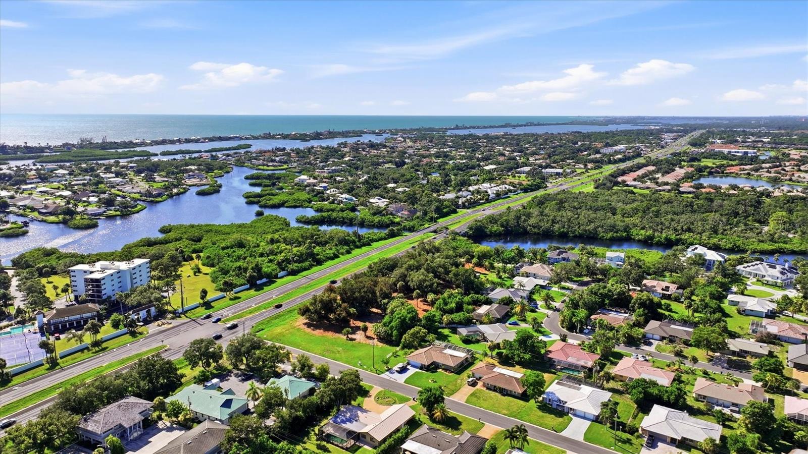 2099 S Tamiami Trl Property Photo 7