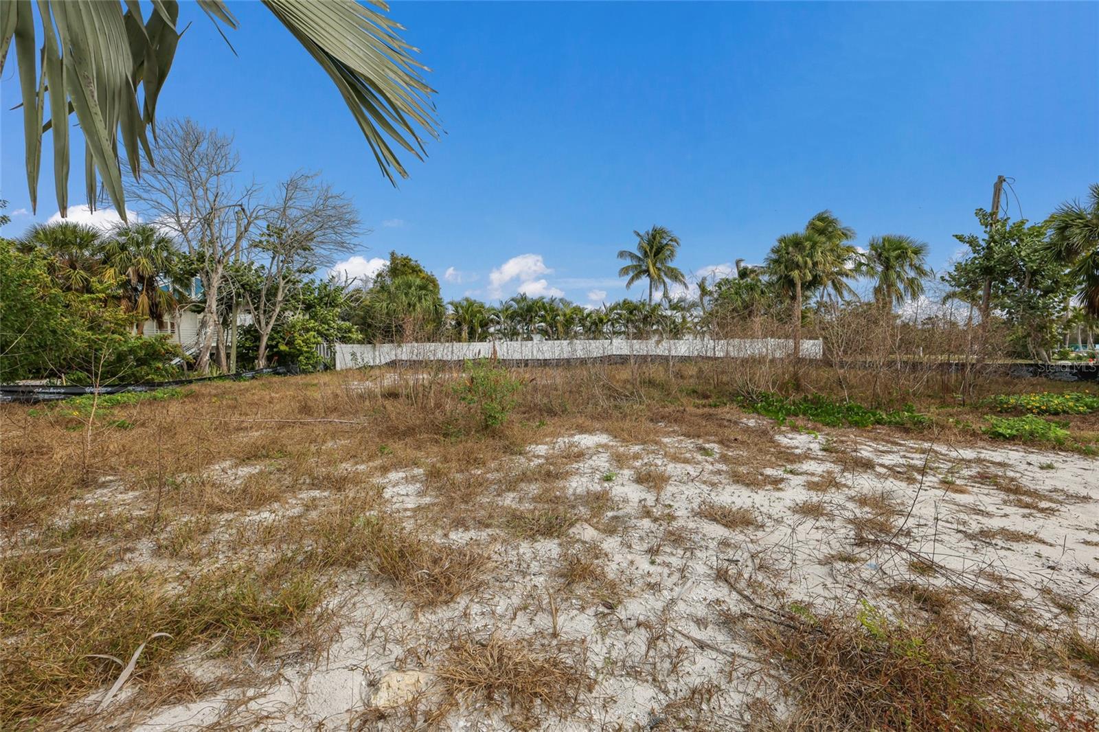 6500 Gulfside Rd Property Photo 4