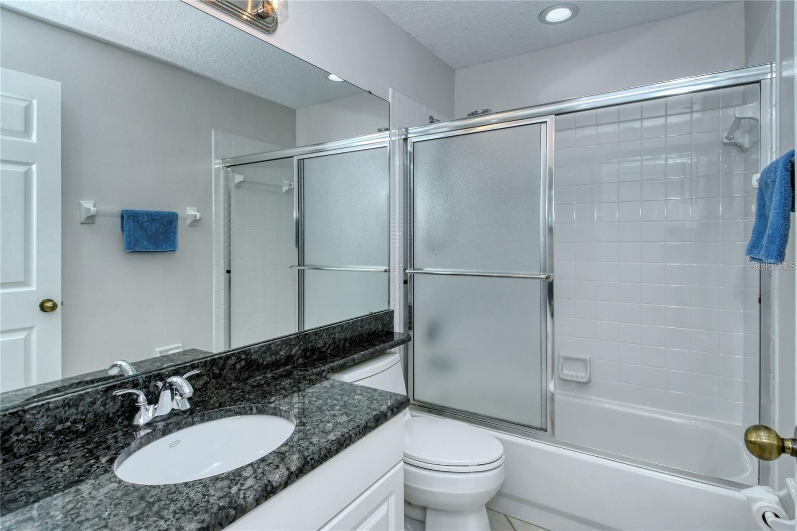 5414 Fair Oaks St #10-d Property Photo 11
