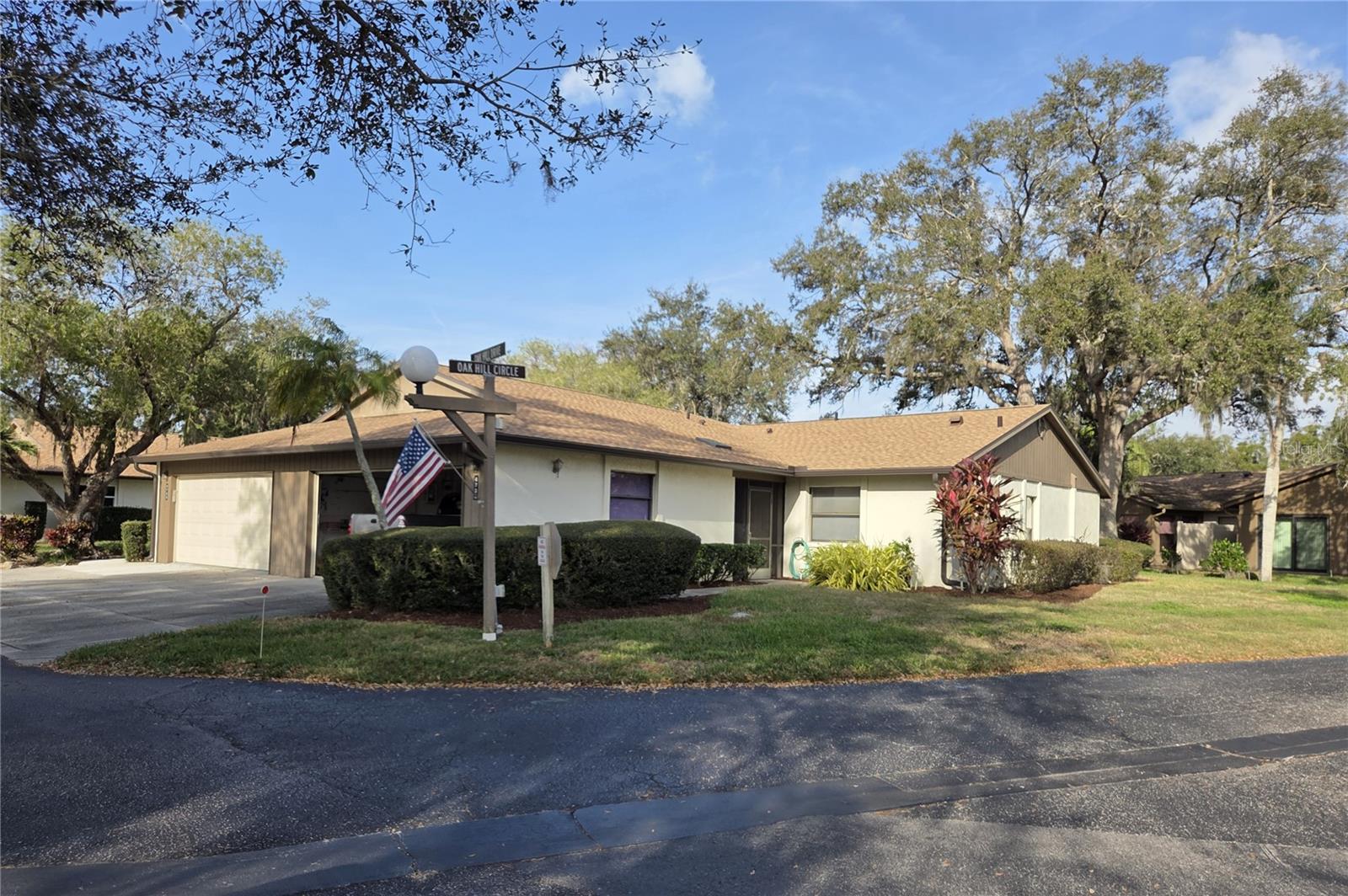 4735 Oak Hill Dr #8 Property Photo 3
