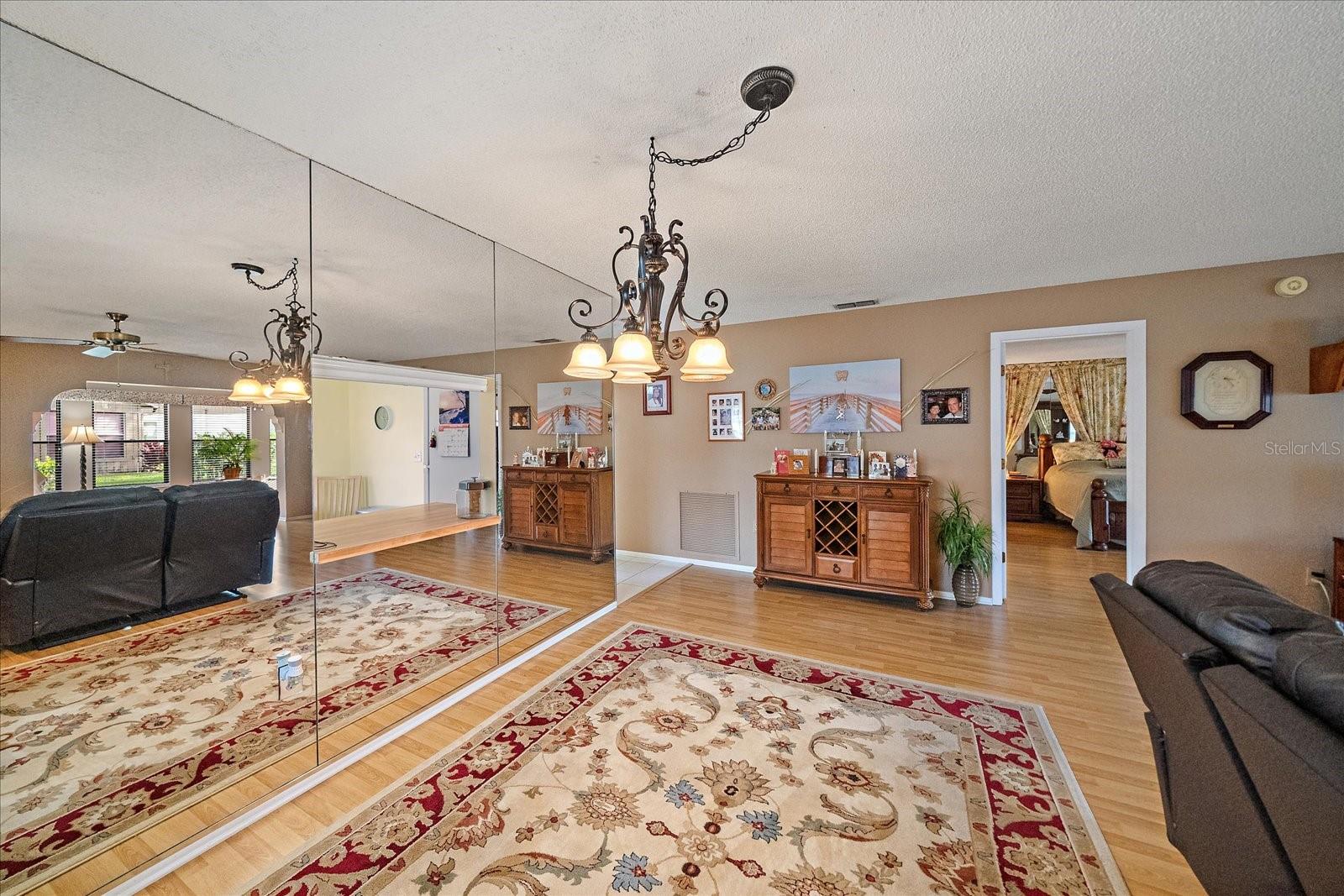 4735 Oak Hill Dr #8 Property Photo 6