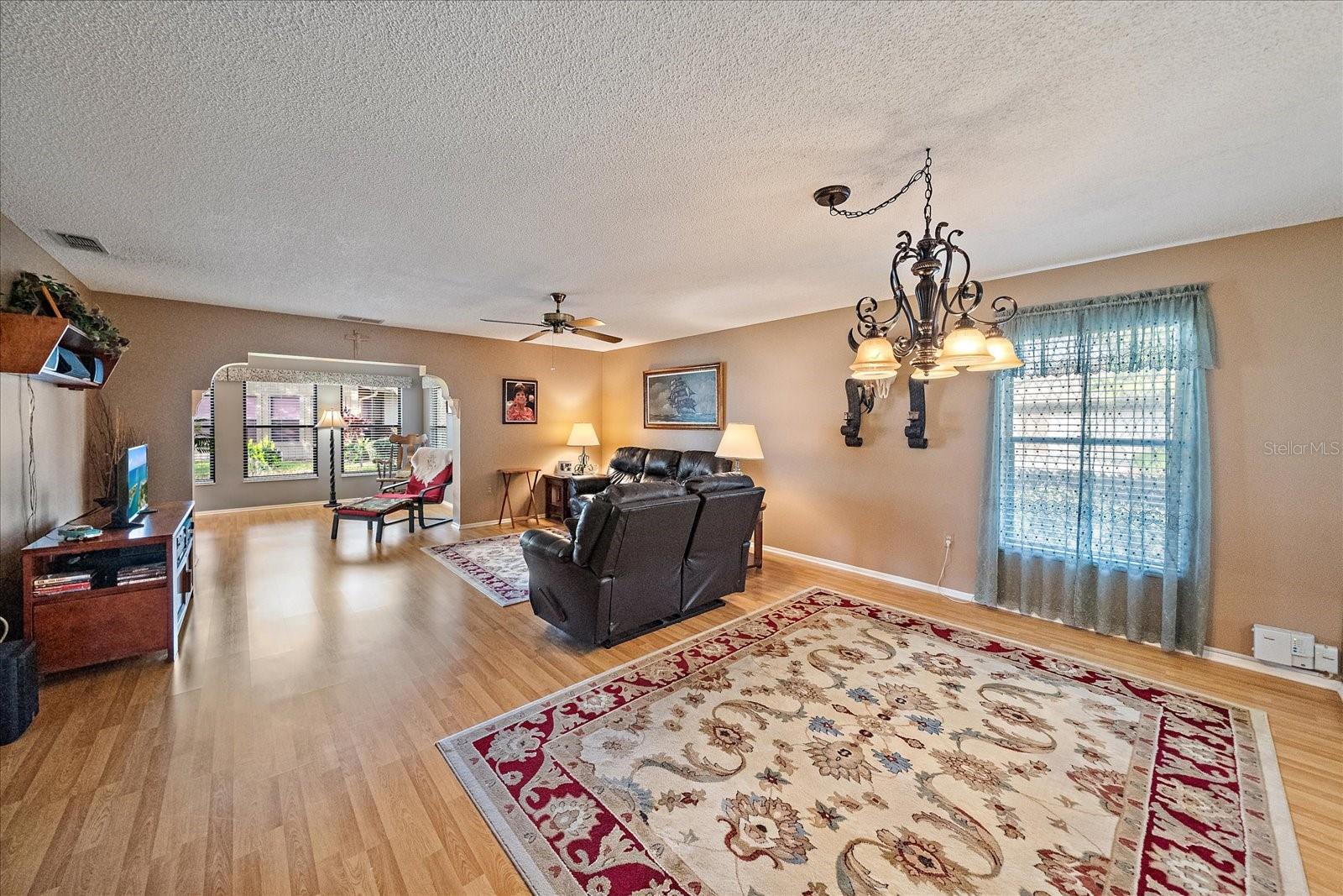 4735 Oak Hill Dr #8 Property Photo 7