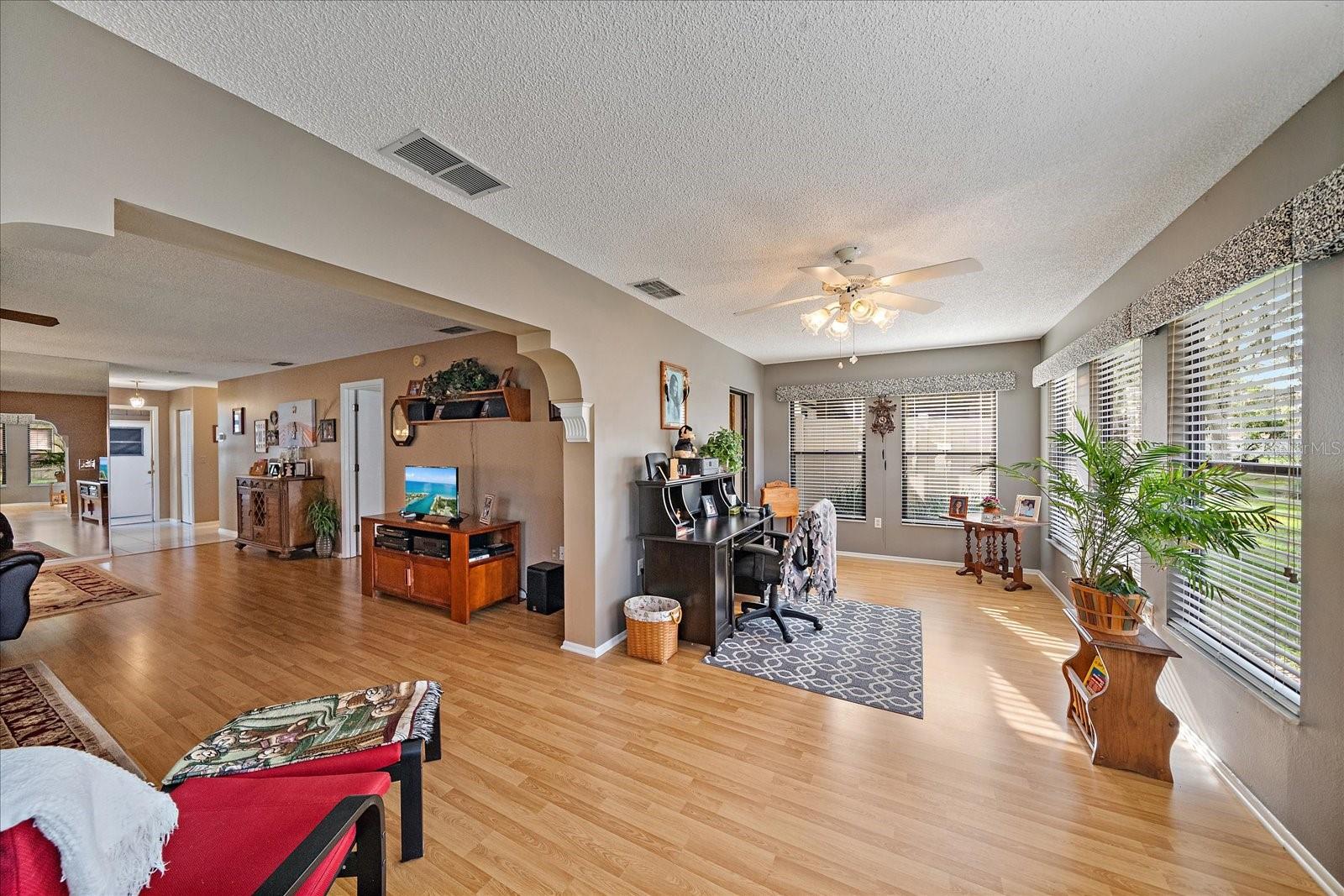 4735 Oak Hill Dr #8 Property Photo 8