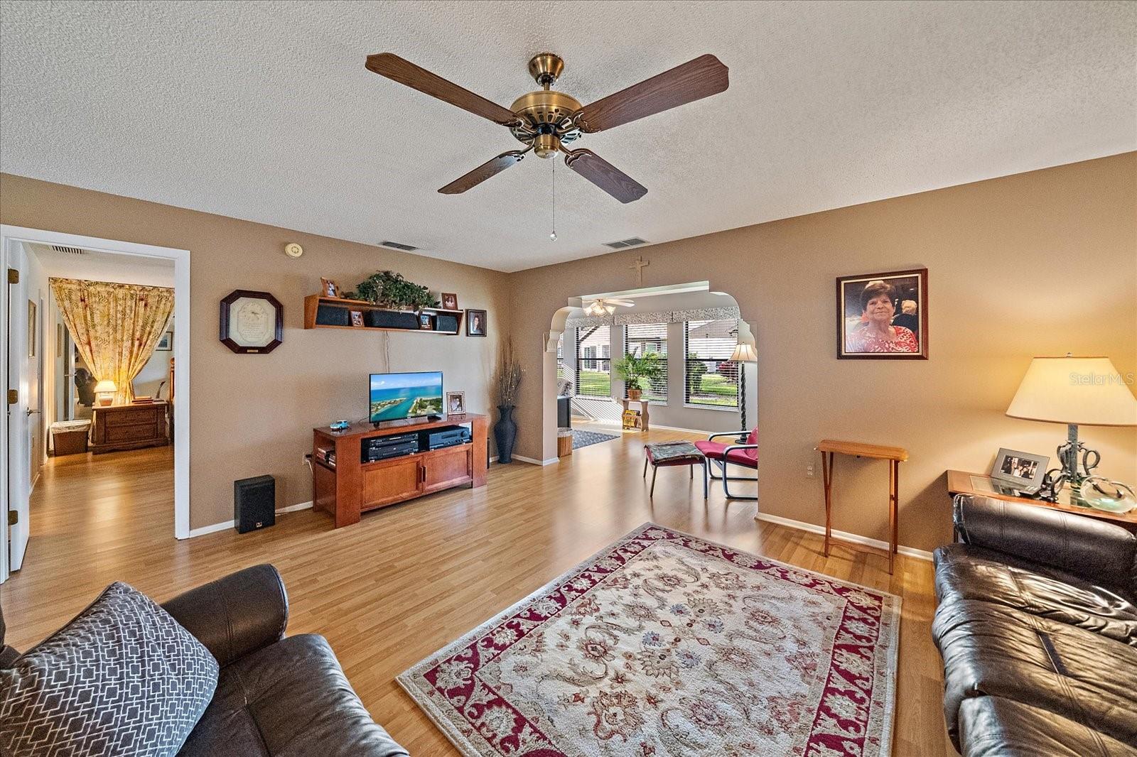 4735 Oak Hill Dr #8 Property Photo 10