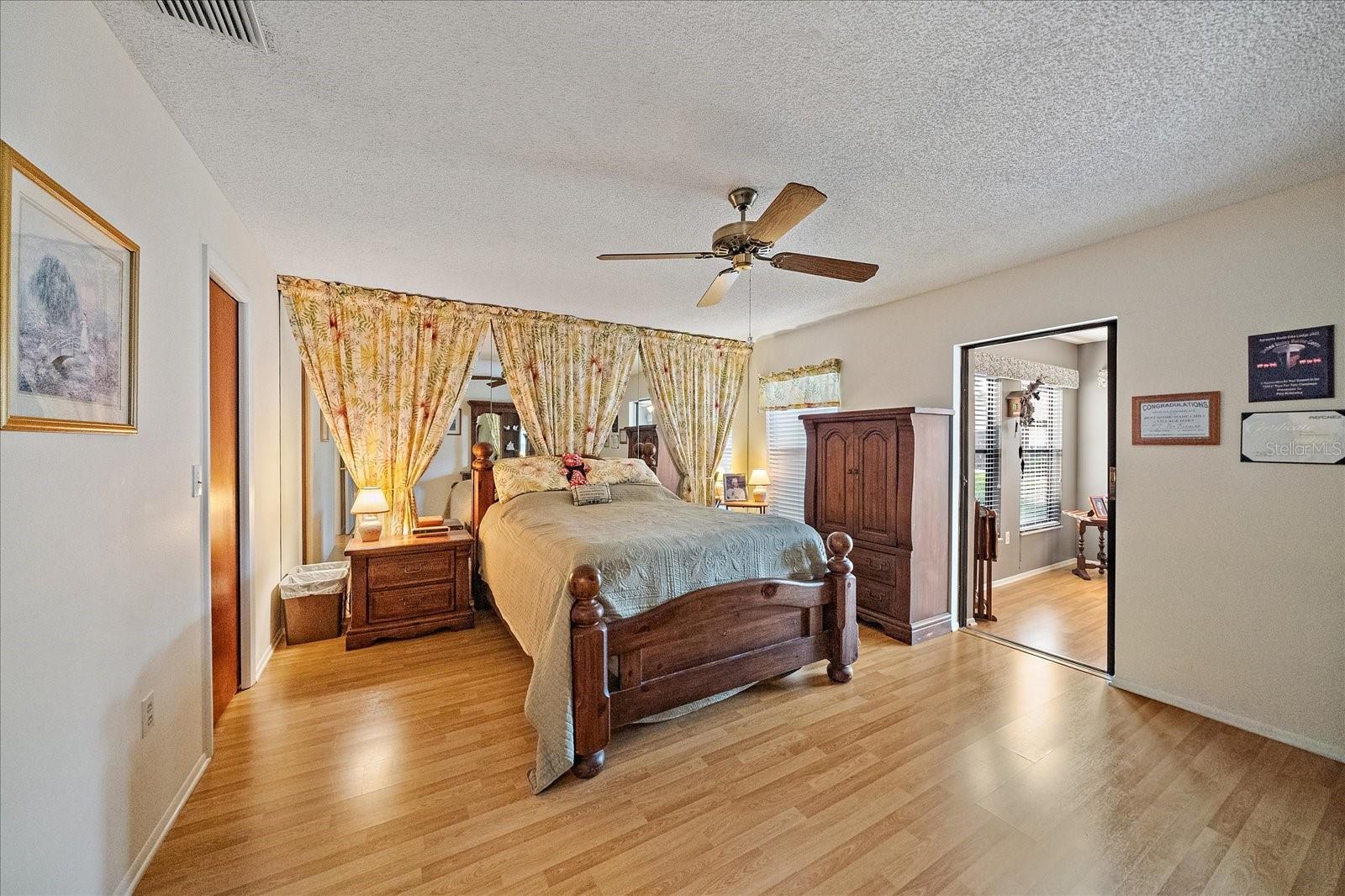 4735 Oak Hill Dr #8 Property Photo 14
