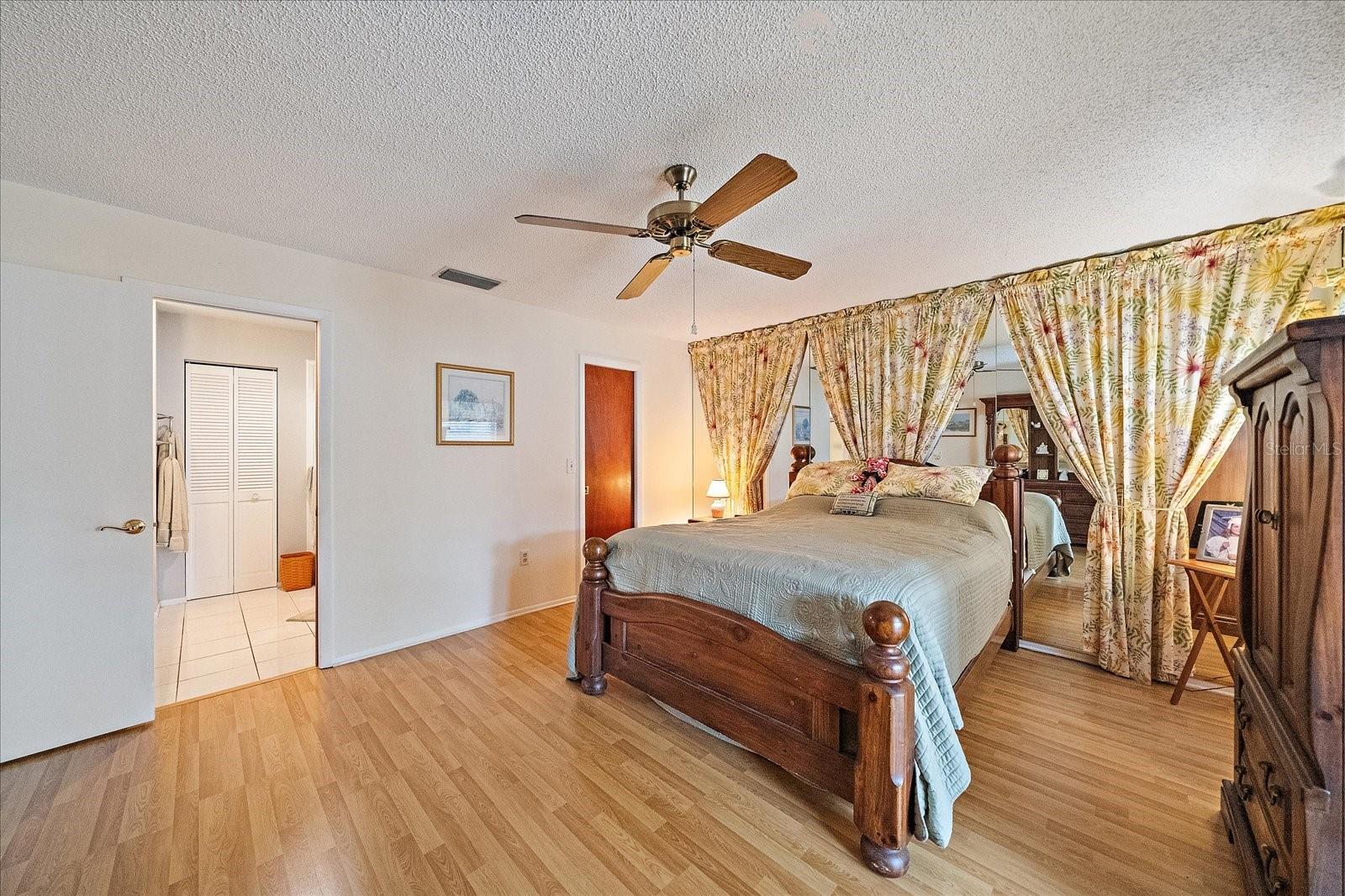 4735 Oak Hill Dr #8 Property Photo 15